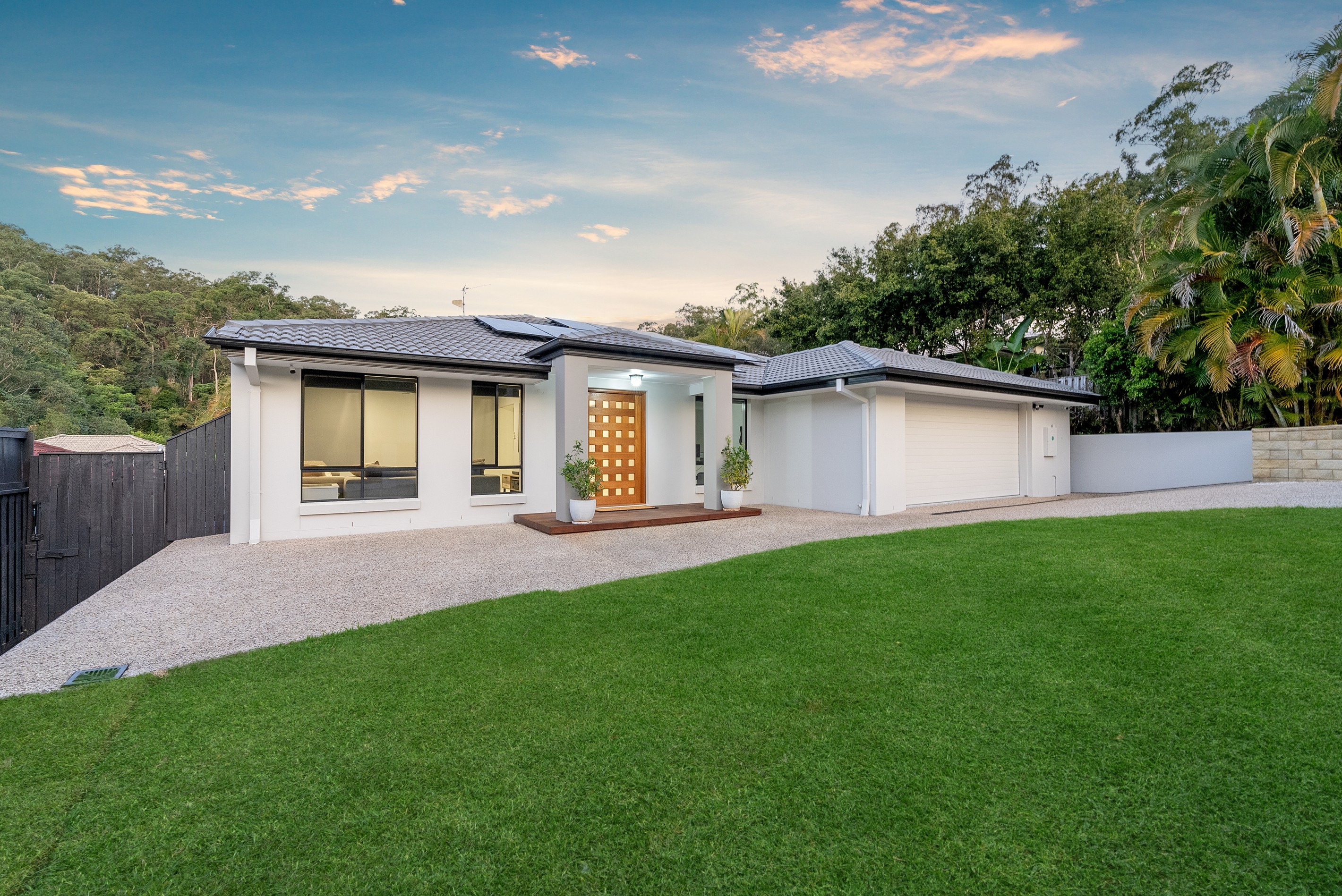 12 Mcguire Court, Maudsland, QLD 4210