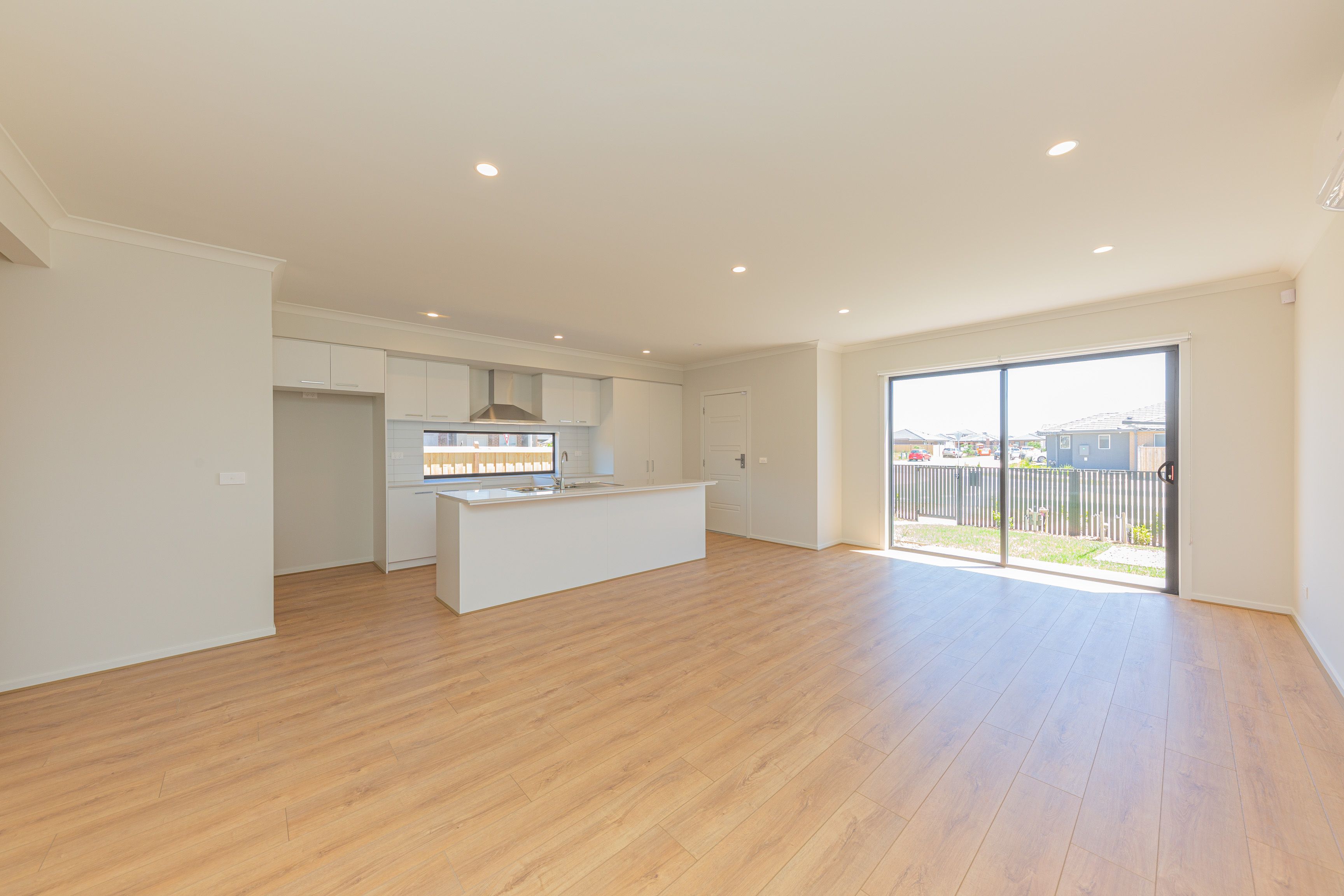 17 Khan Boulevard, Clyde North, VIC 3978