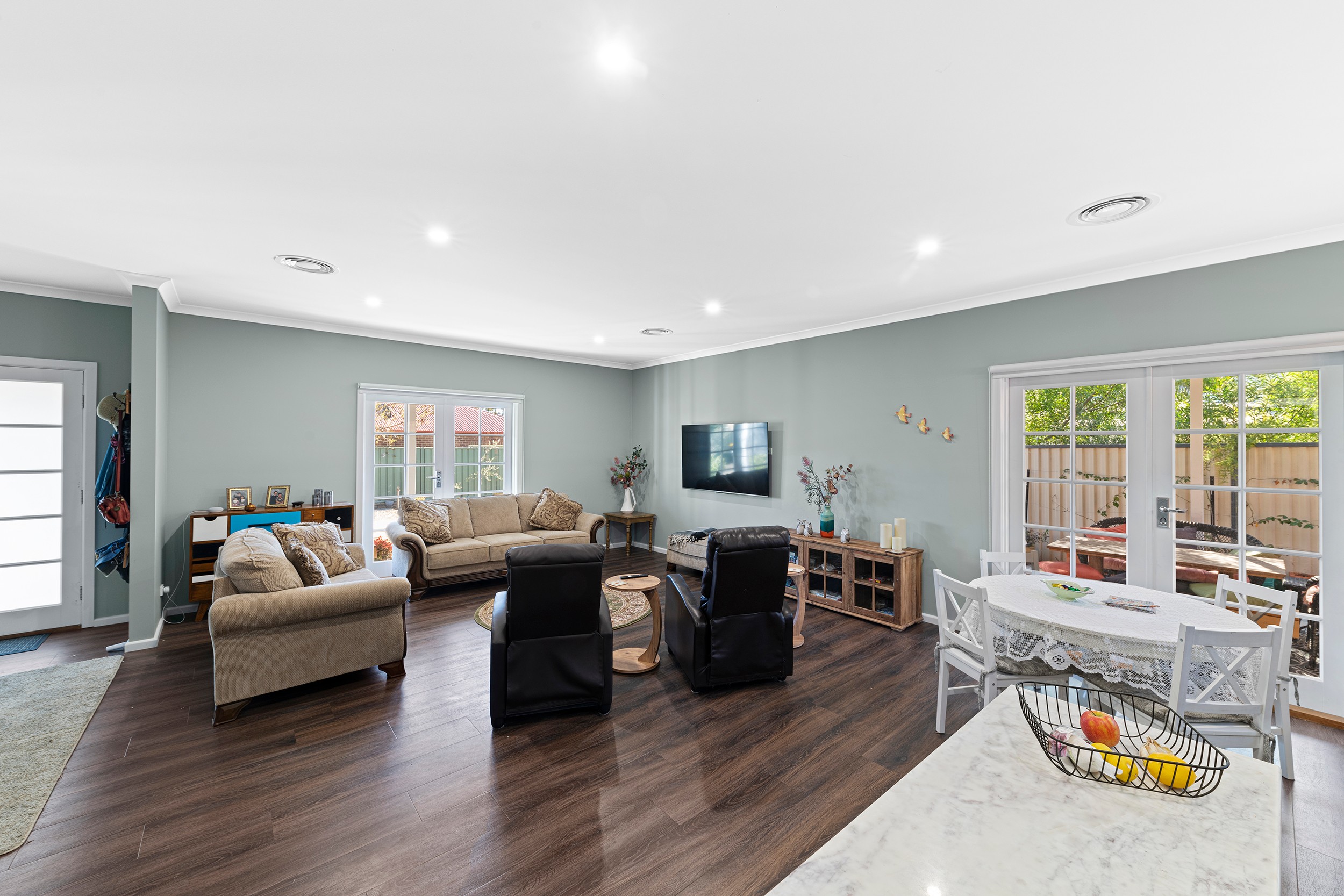 2/189 High Street, Heathcote, VIC 3523