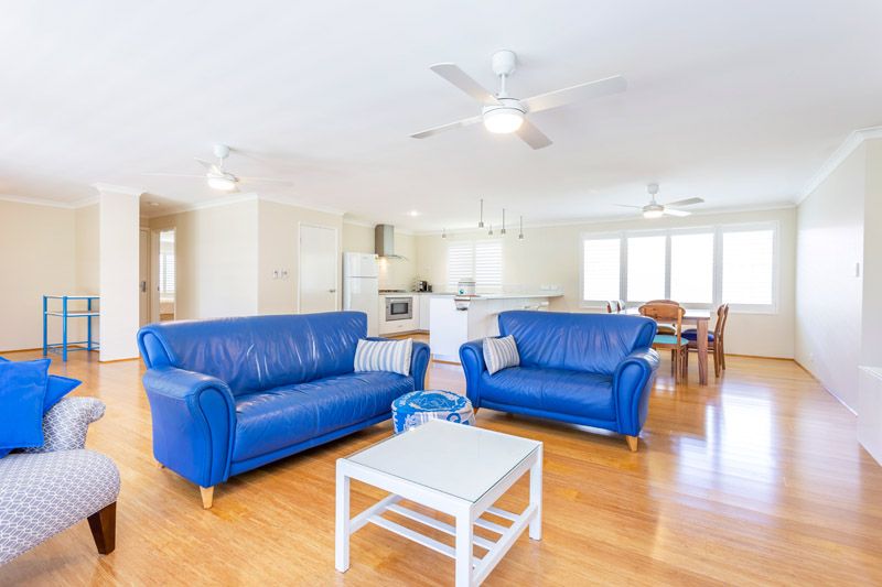 20 Rodrigues Crescent, Ledge Point, WA 6043