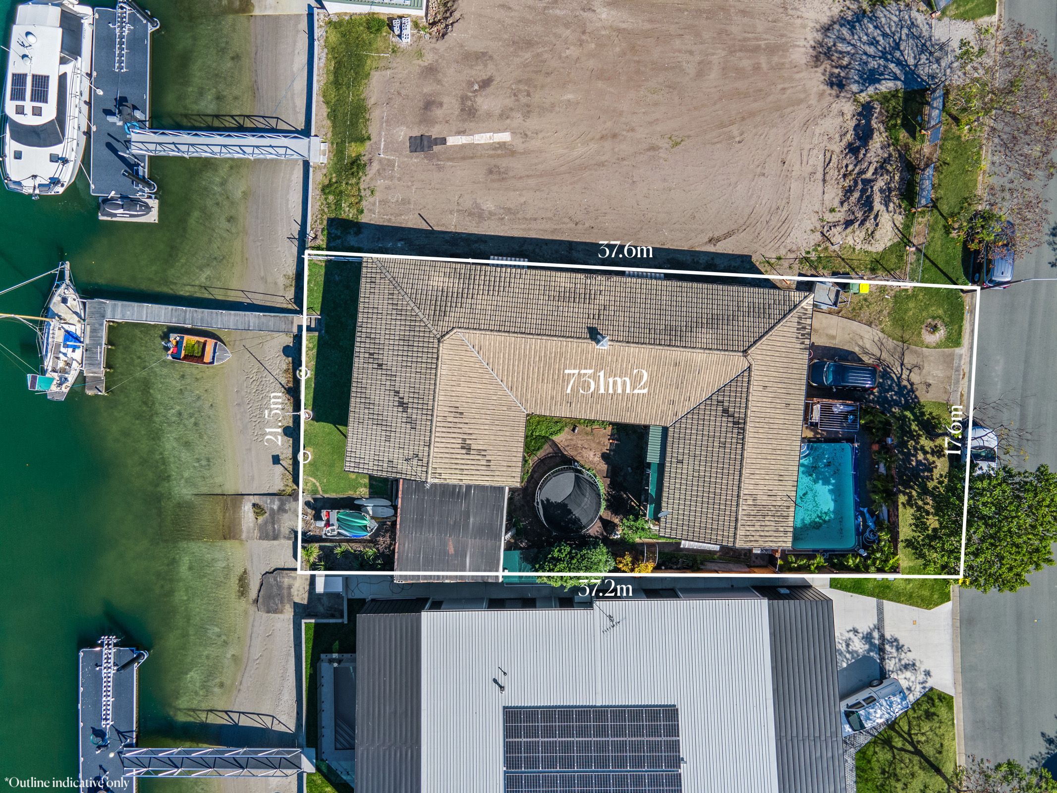 19 Lindsay Parade, Paradise Point, QLD 4216