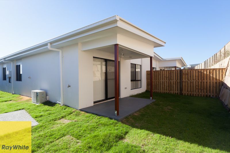 8 A Loft Court, Pimpama, QLD 4209