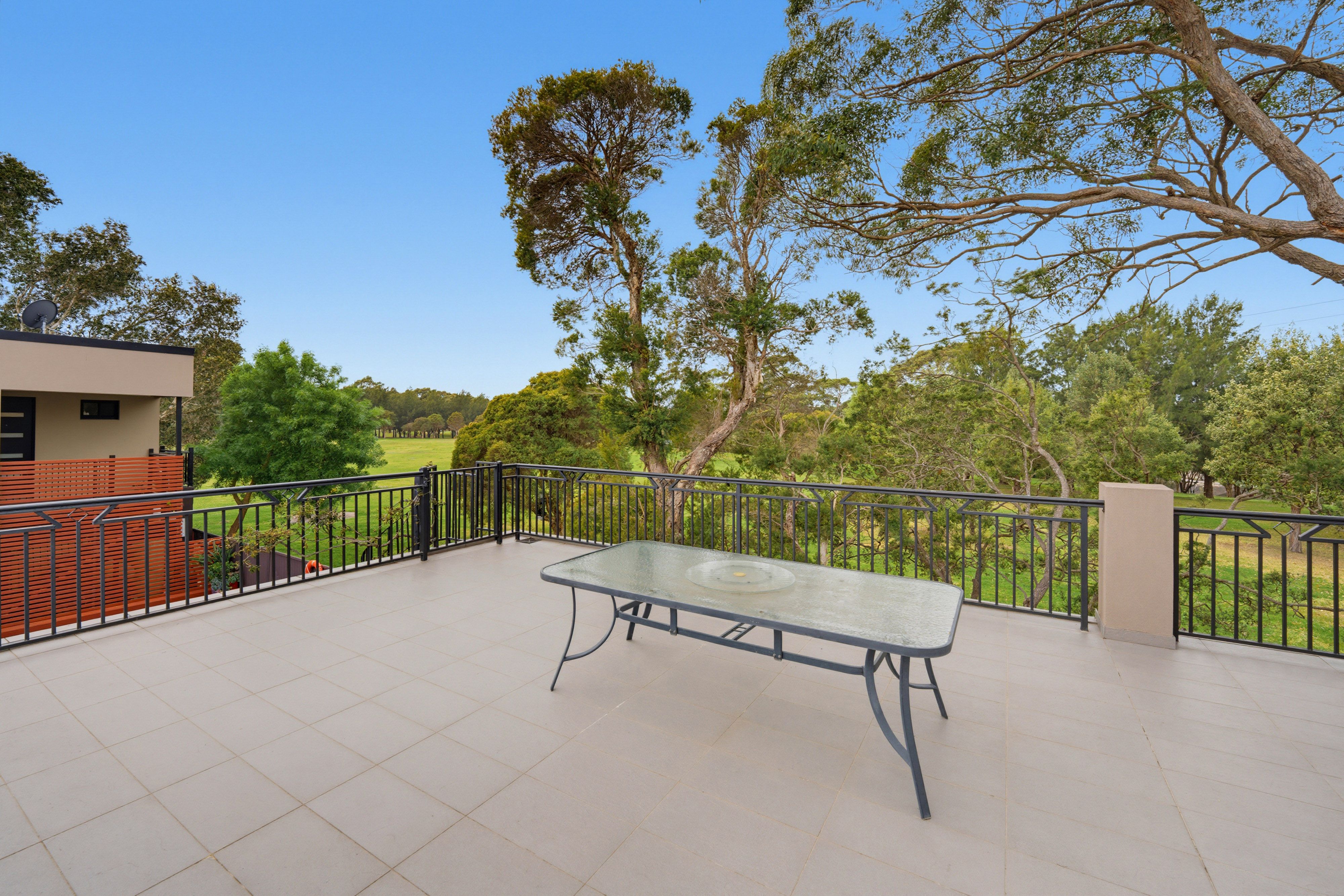 44 Trelawney Street — photo 9 of 15