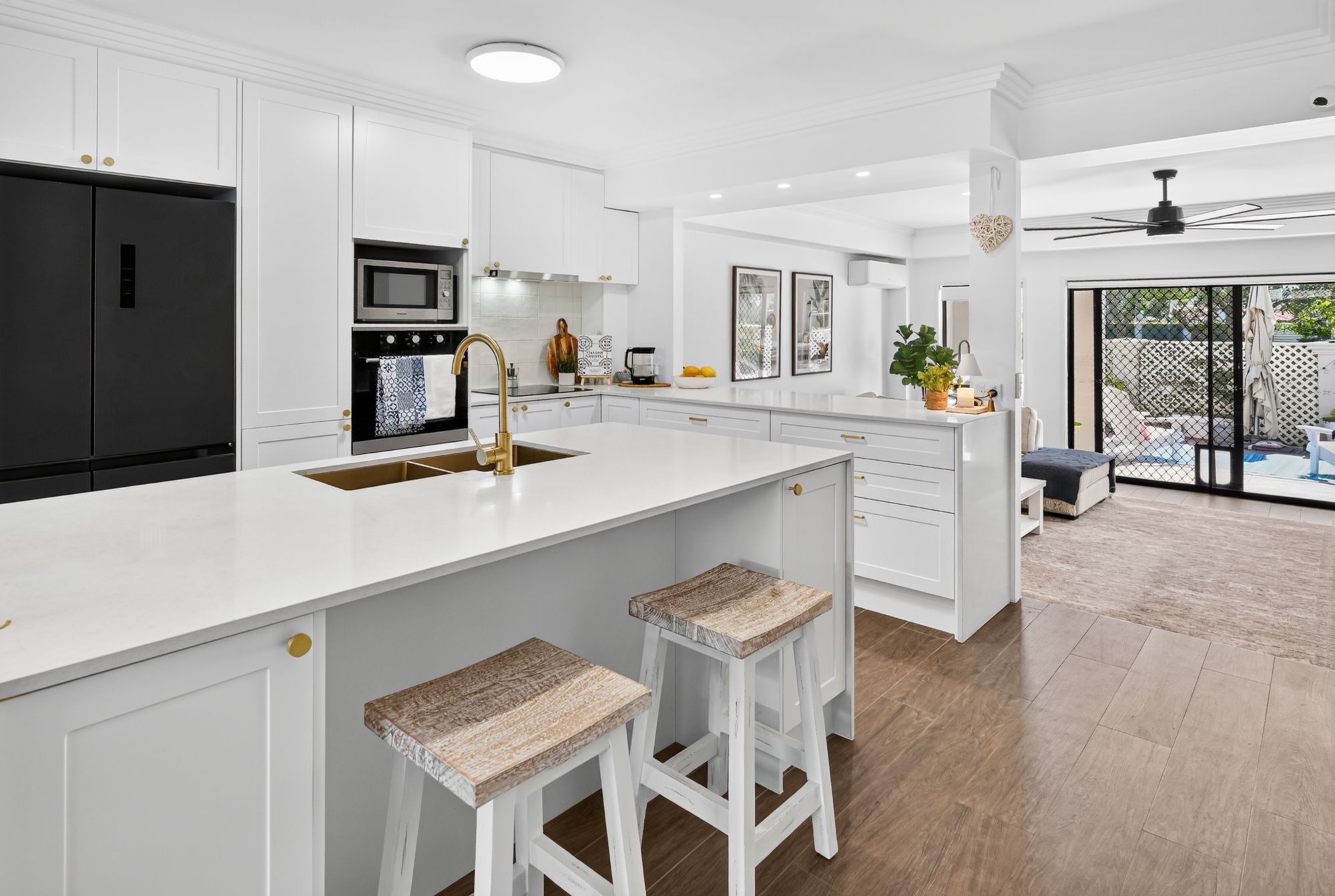 6/1 Bronberg Court — photo from Ray White Advantage