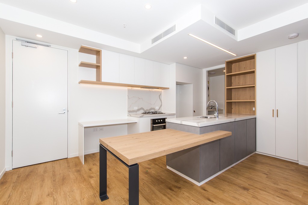 708/18 Duke Street, Kangaroo Point, QLD 4169