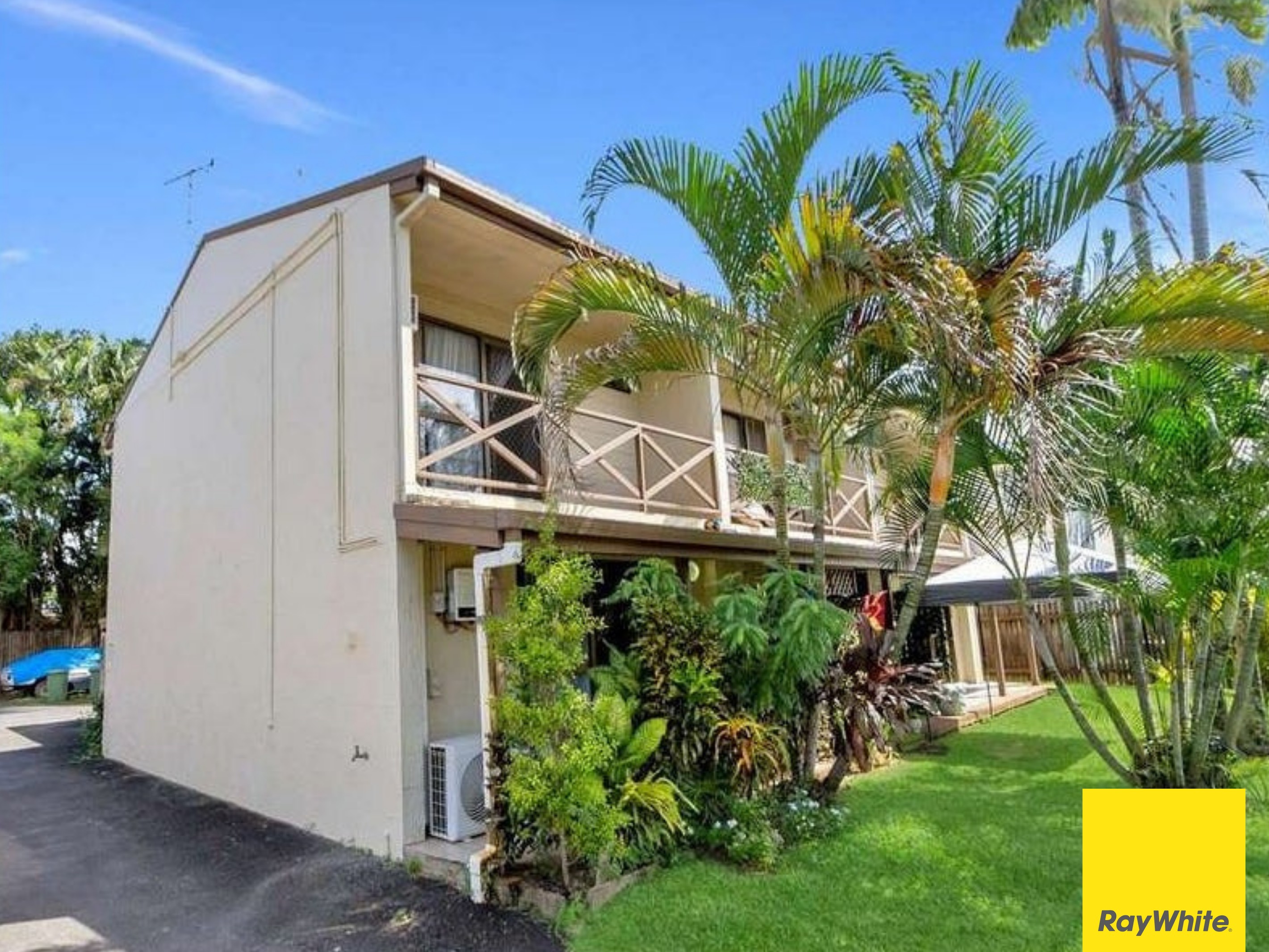 1/17-19 Sandown Close, Woree, QLD 4868
