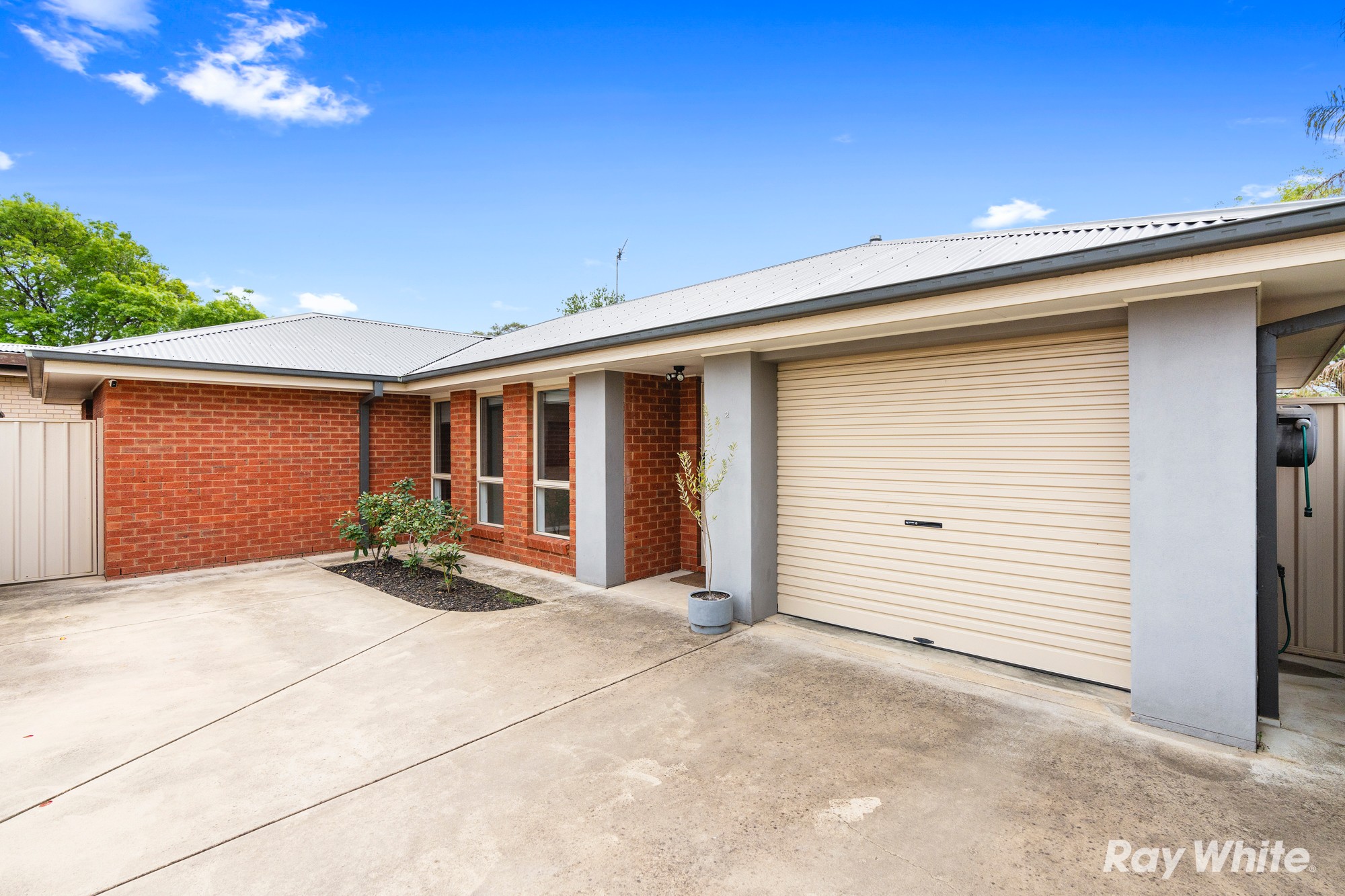 2/63 Gormly Avenue, Wagga Wagga, NSW 2650