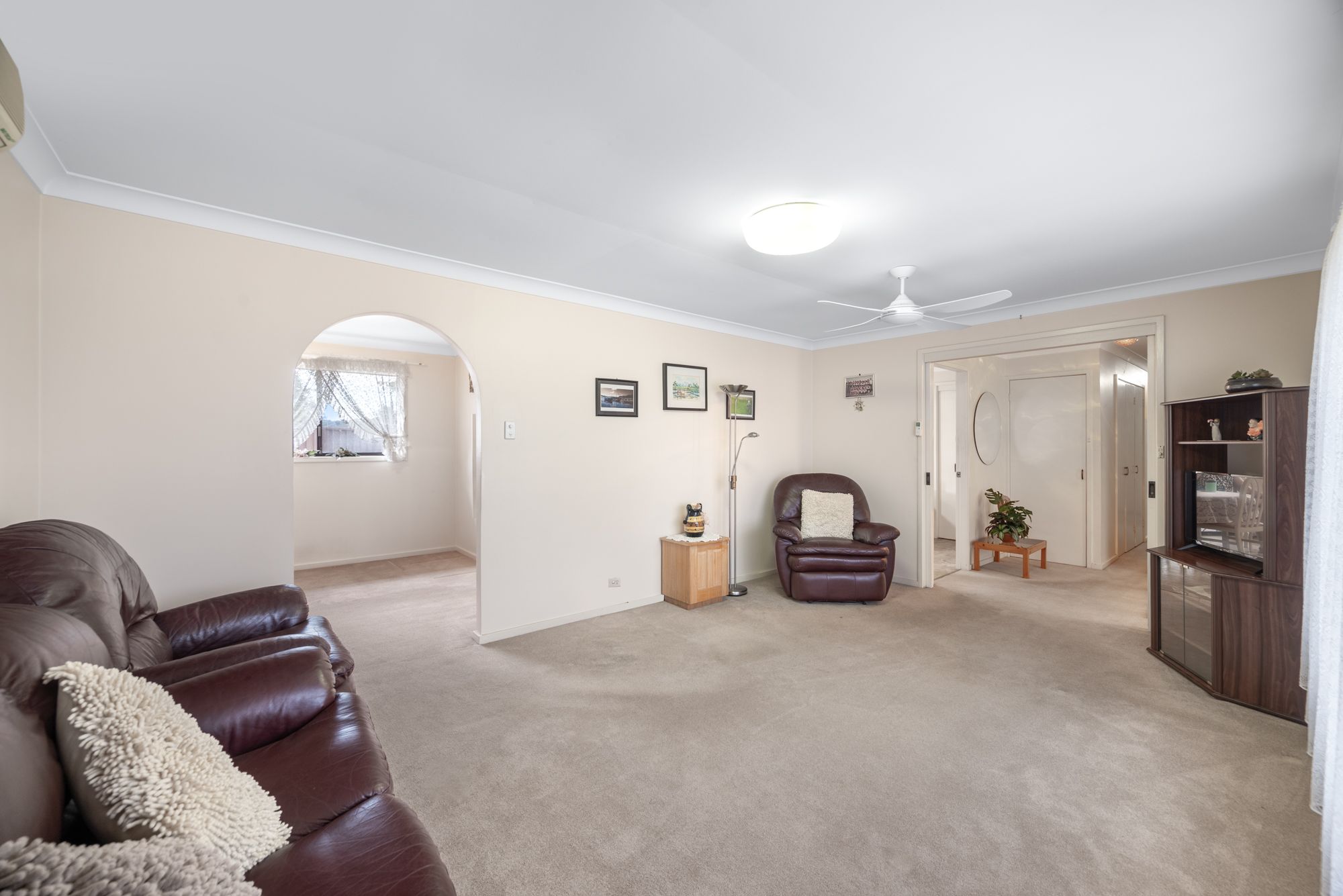 1 Myles Place, Minto, NSW 2566