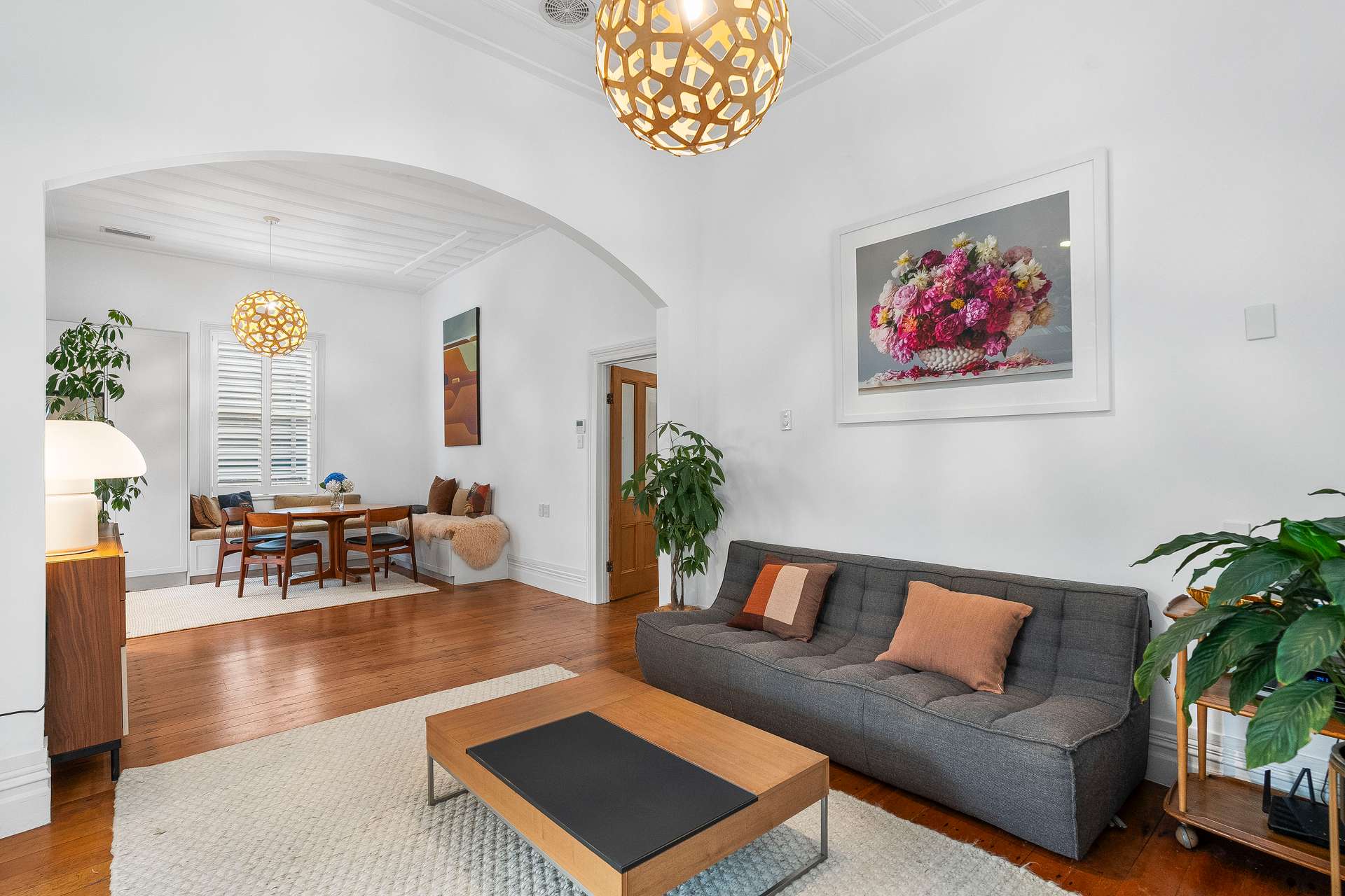 347 Richmond Road photo 3