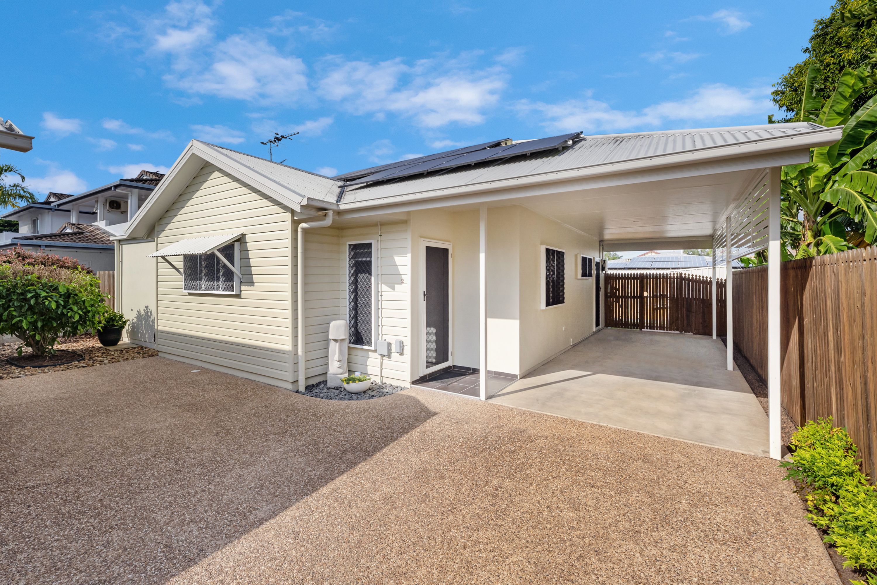 38 Marks Street, Hermit Park QLD 4812