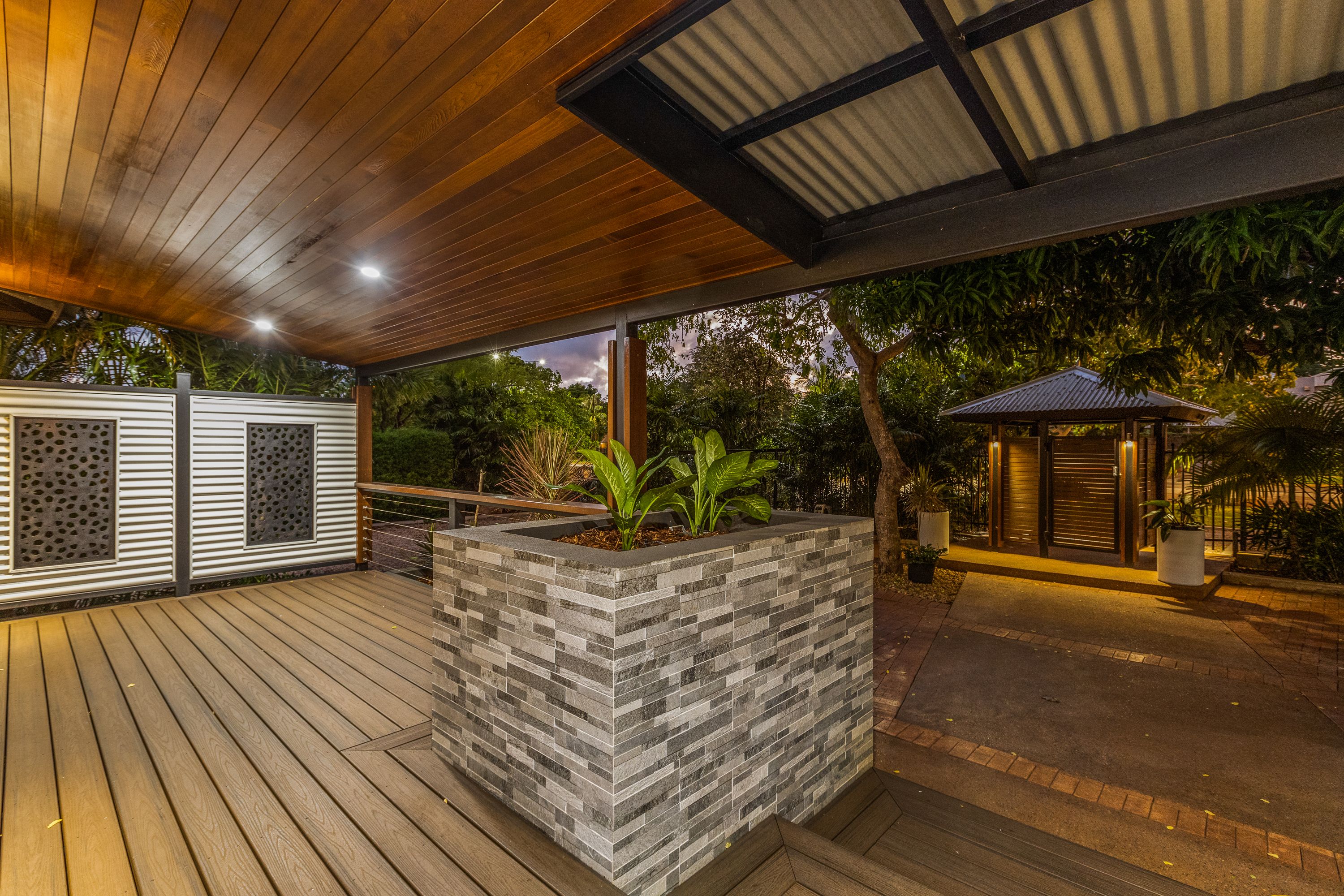25 Hamersley Street — photo 28 of 30