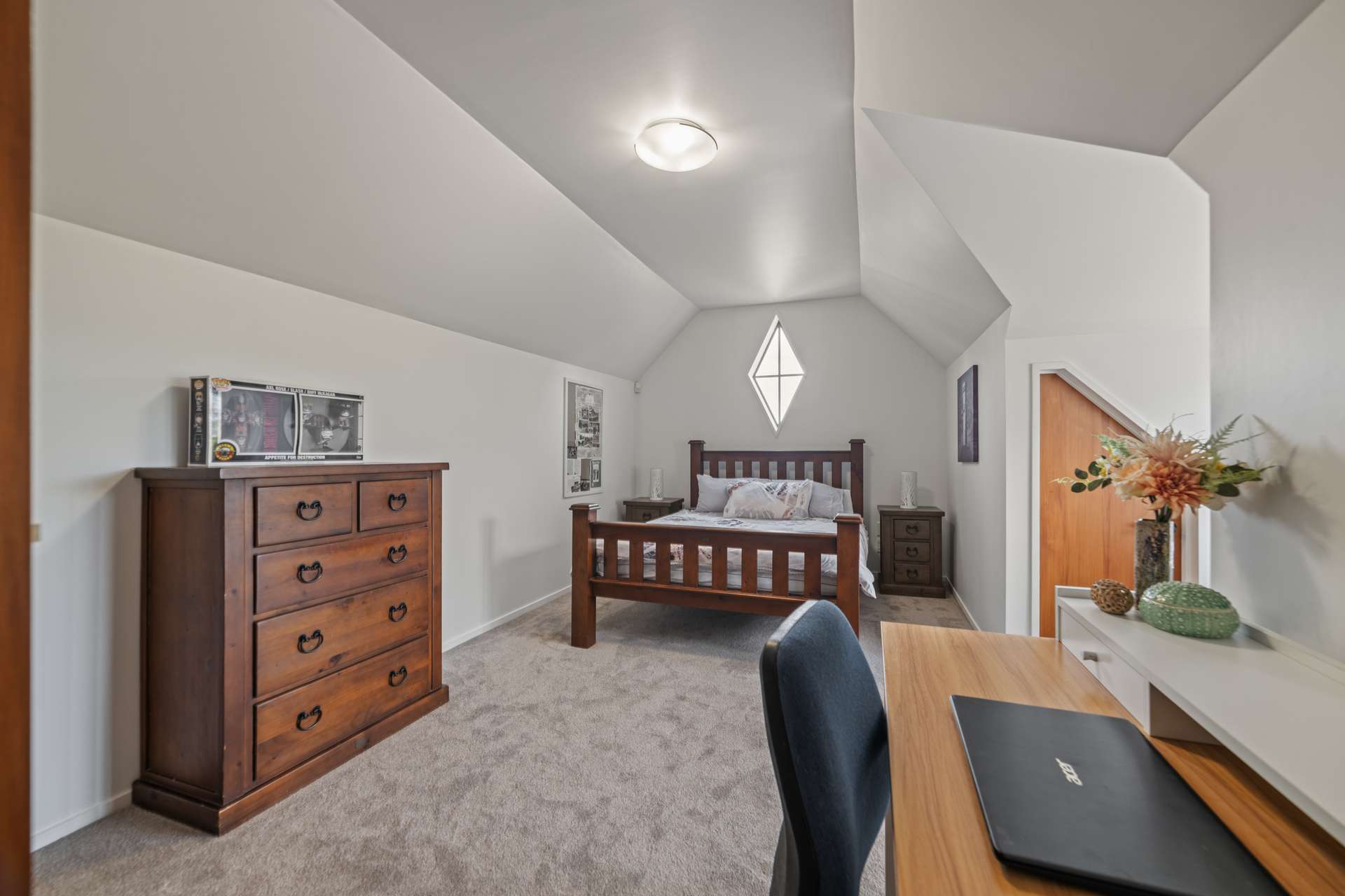 109 Pacific Drive photo 11