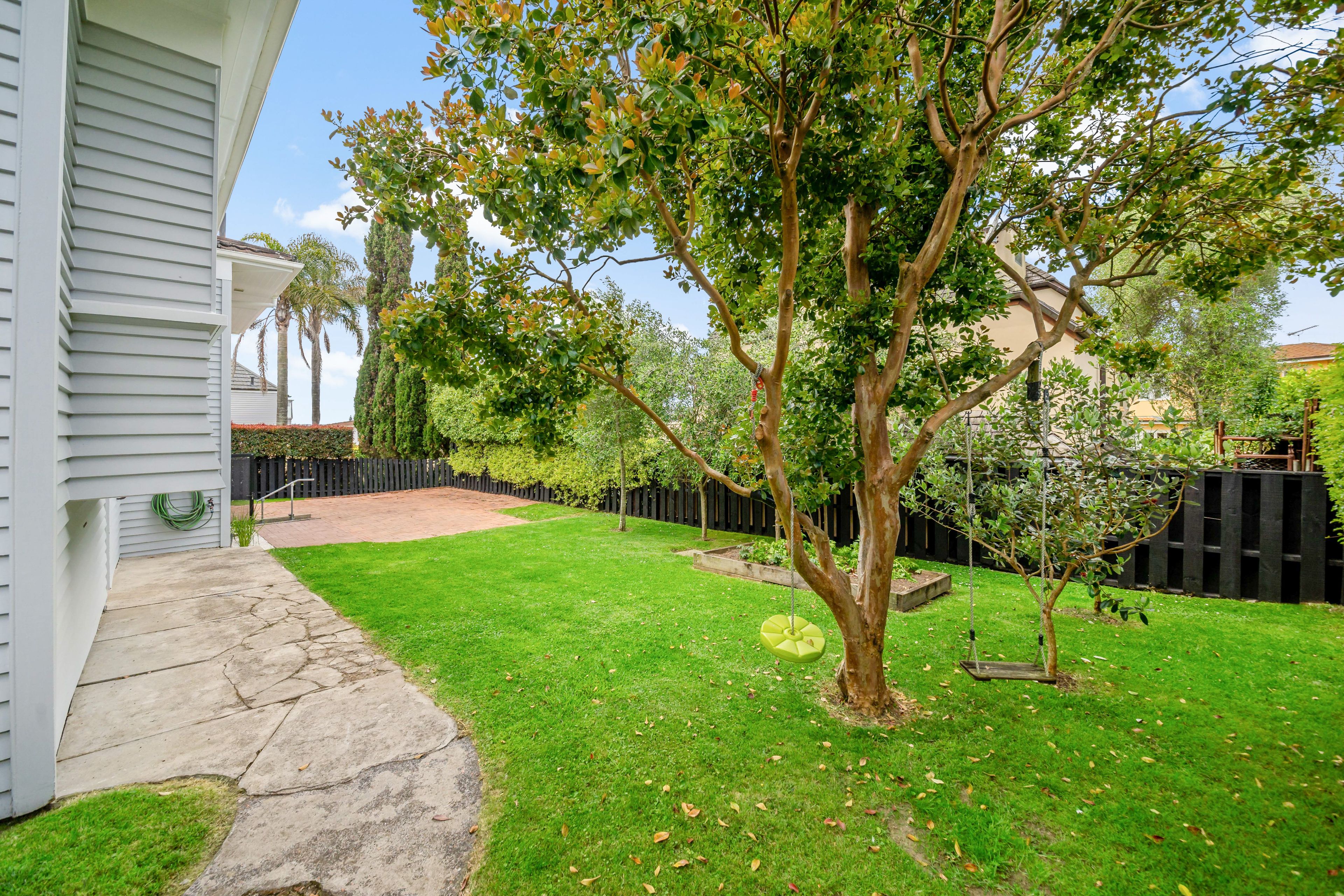 29 Walmsley Road, St Heliers, Auckland City 1071 House for Sale Ray