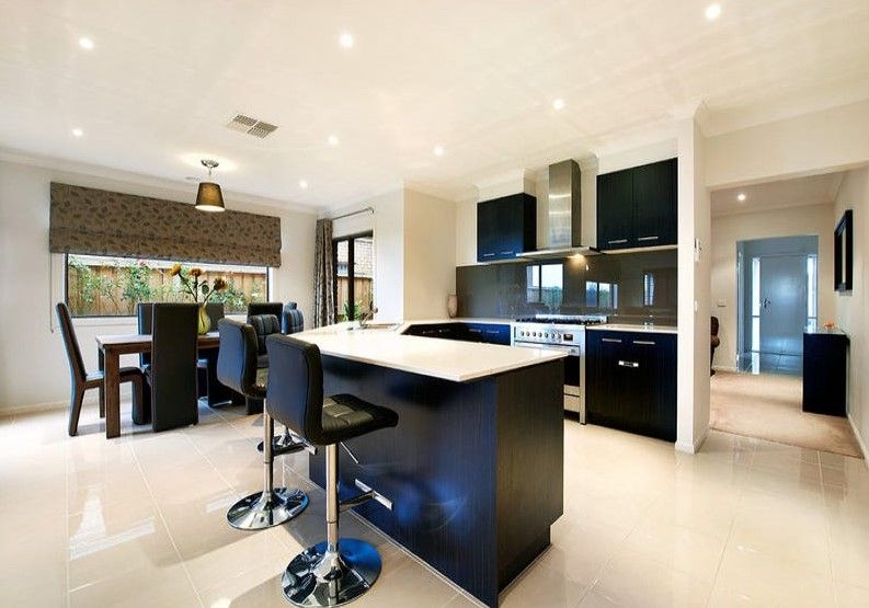 33 Eliot Avenue, Doreen, VIC 3754