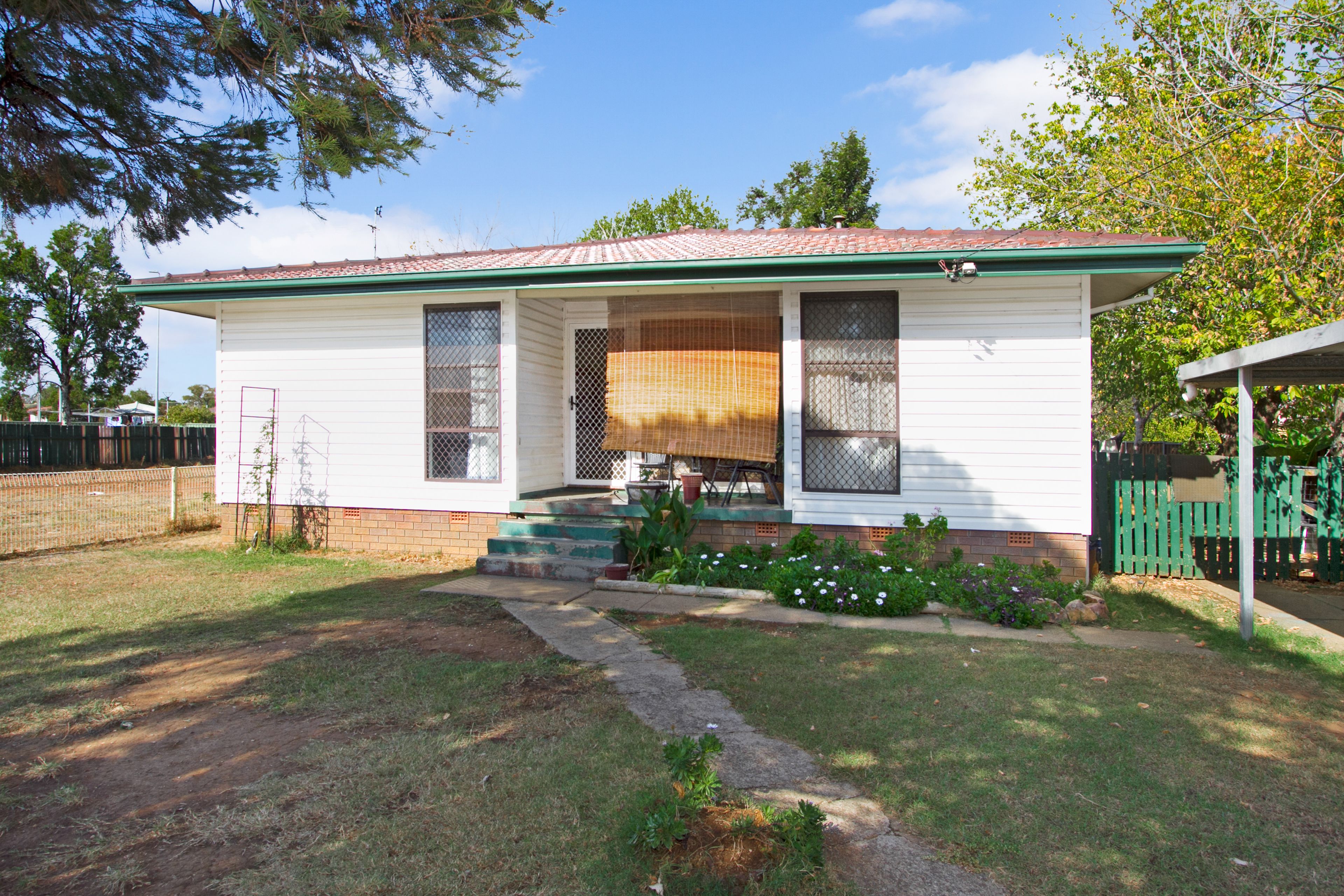 48 Cossa Street, Tamworth NSW 2340