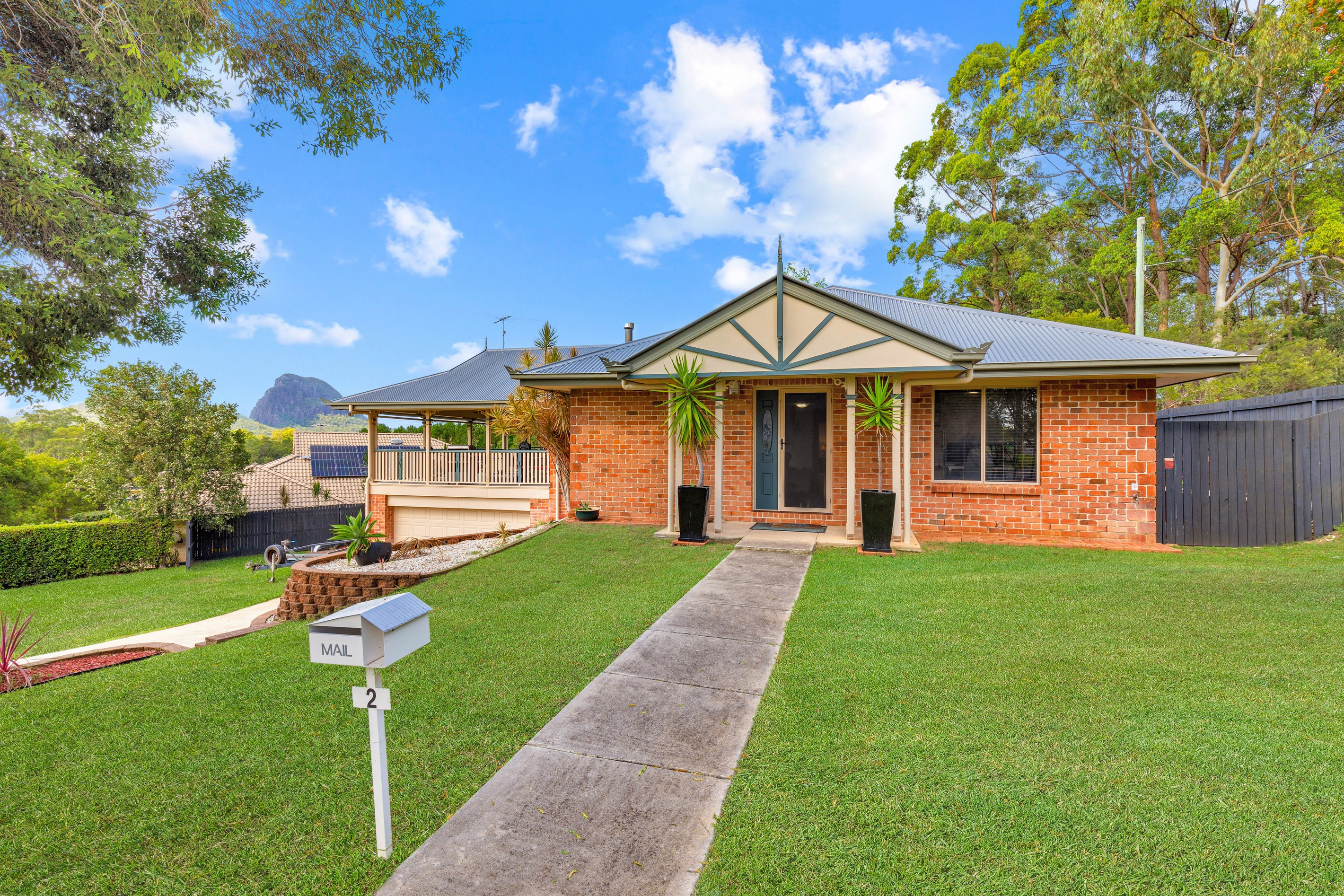 2 Smerdon Way, Glass House Mountains, QLD 4518