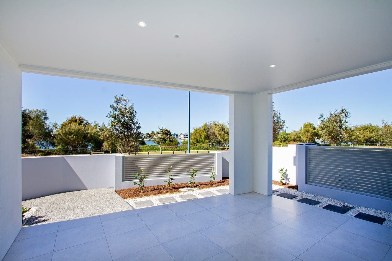 1/14 Oceania Way, Paradise Point, QLD 4216