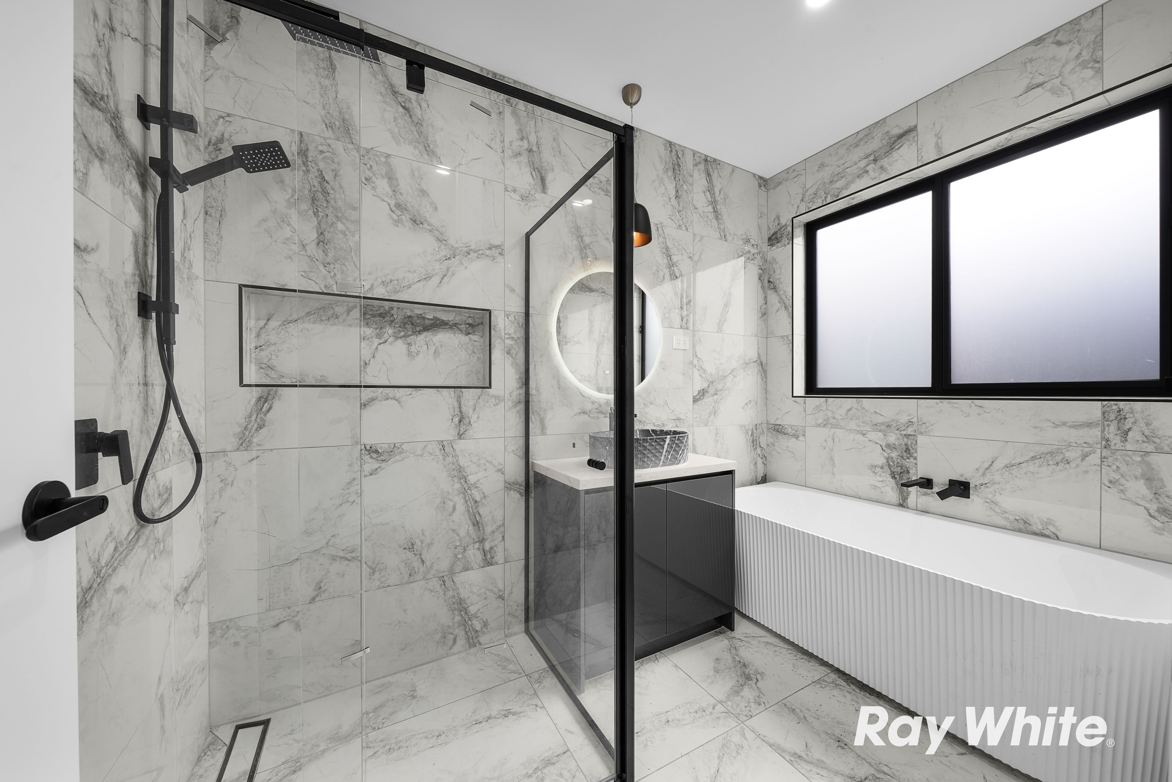 48 Pulchella Crescent — photo 19 of 21