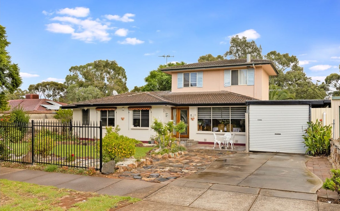 13 Barrington Road, Elizabeth Downs, SA 5113