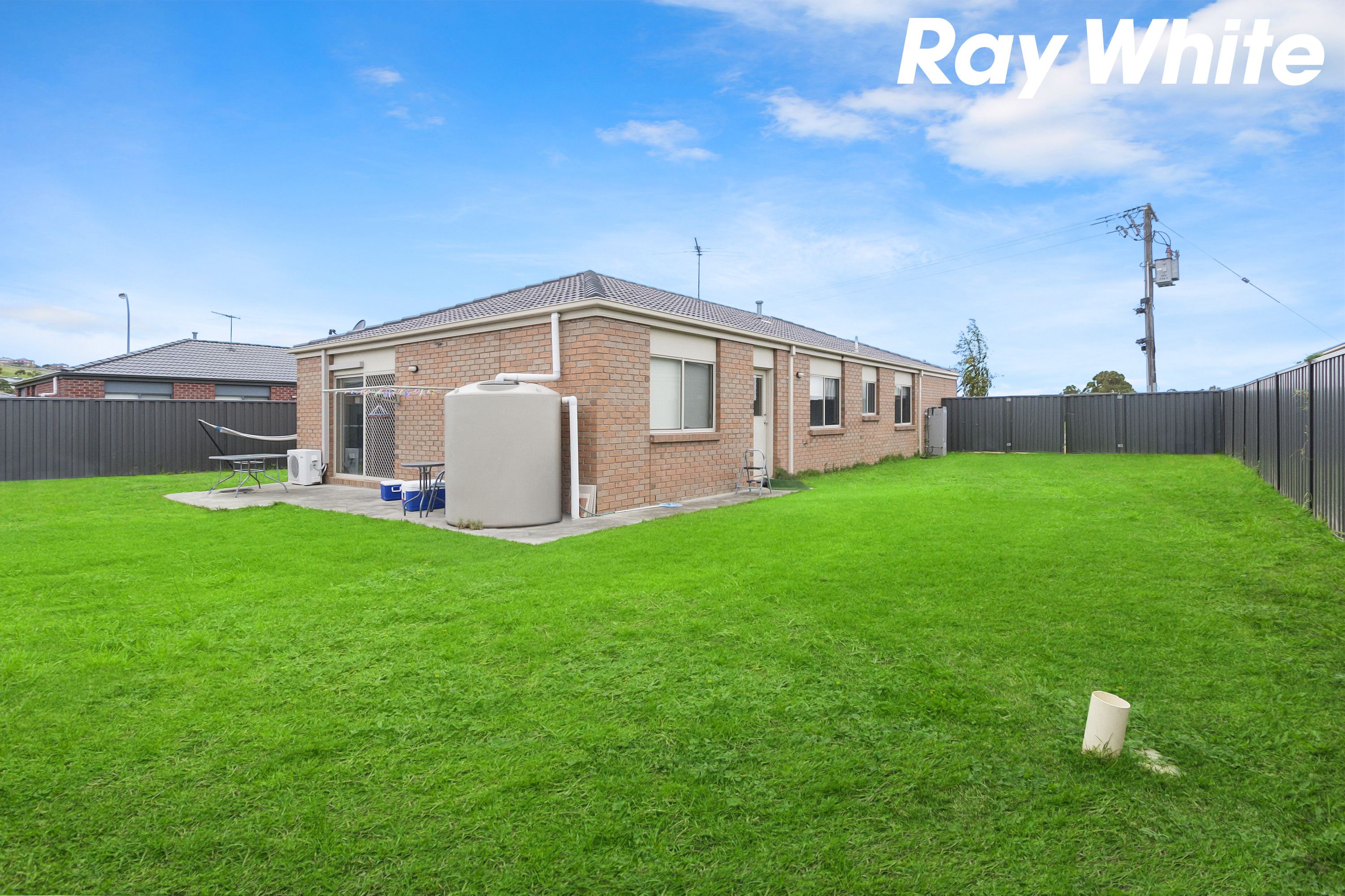 43 Syme Road, Pakenham, VIC 3810
