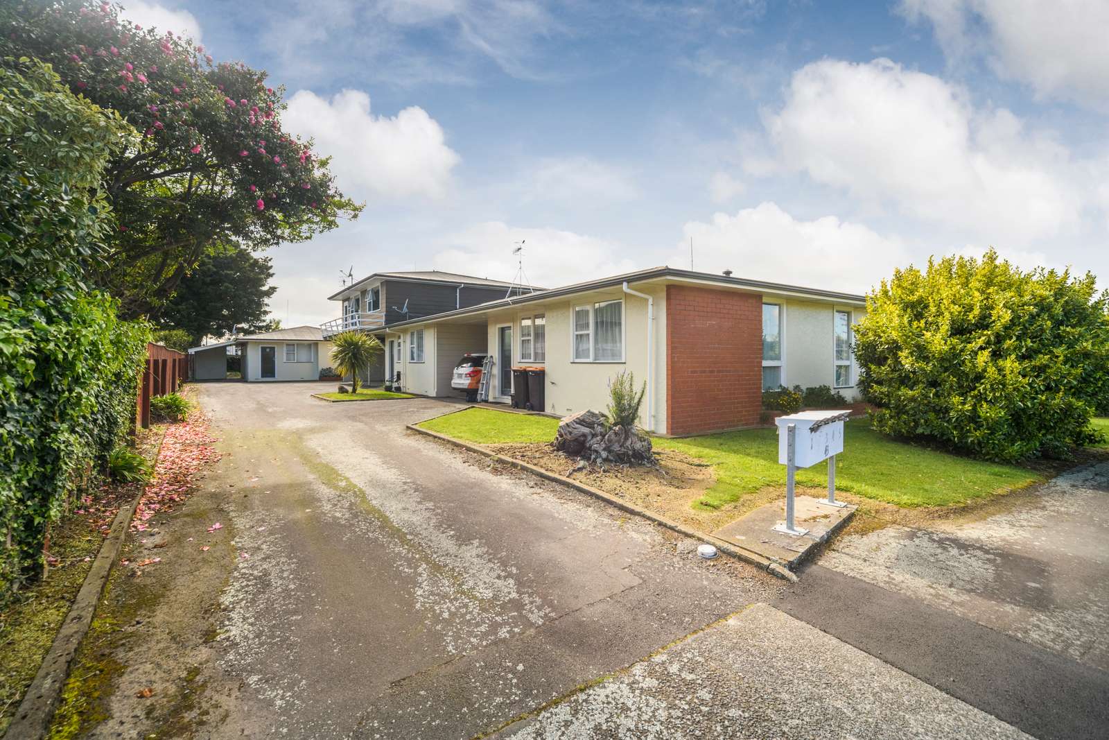 43 Albert Street, Palmerston North Central, Mnwtu Real Estate Ray