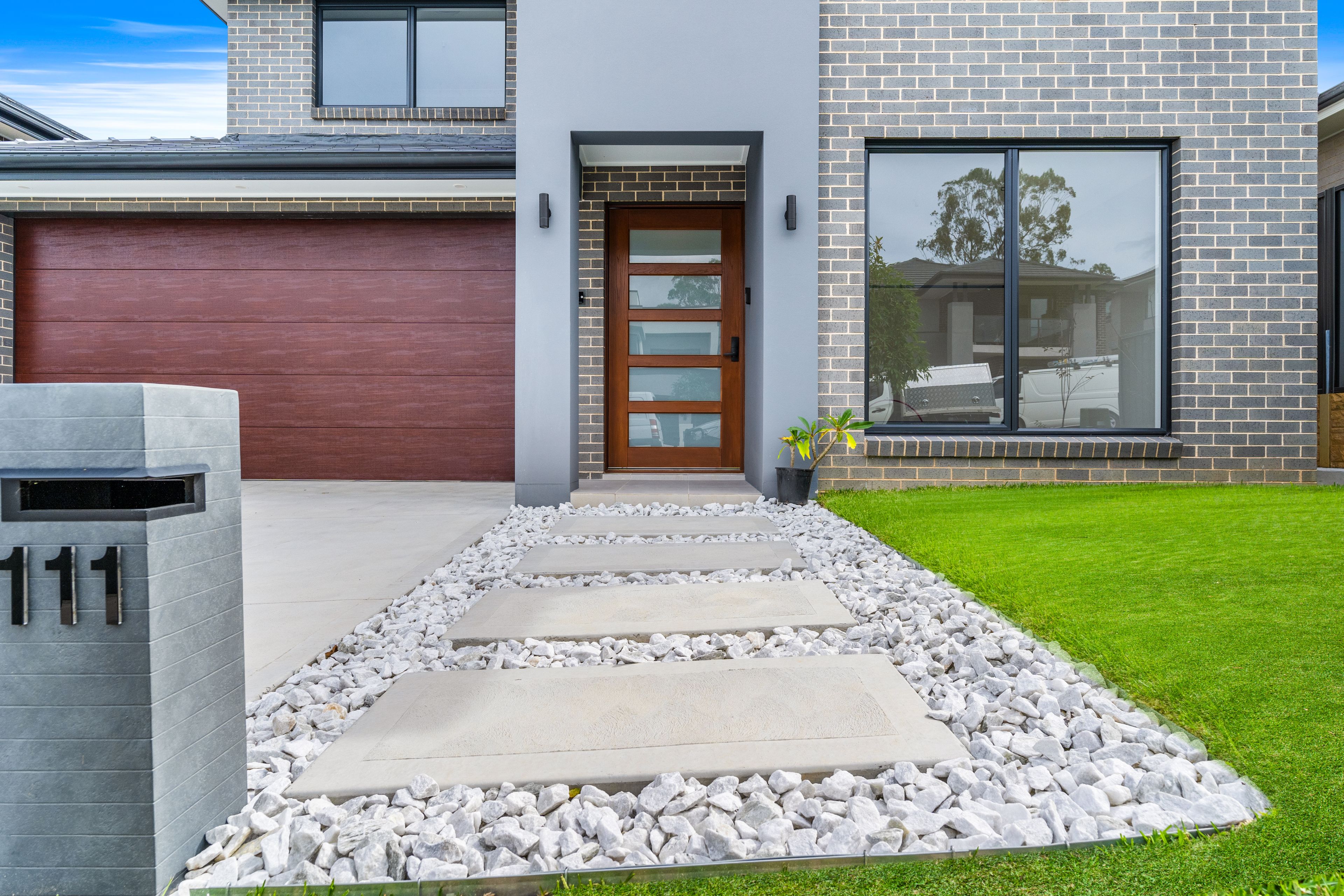 111 Farview Drive, Denham Court, NSW 2565