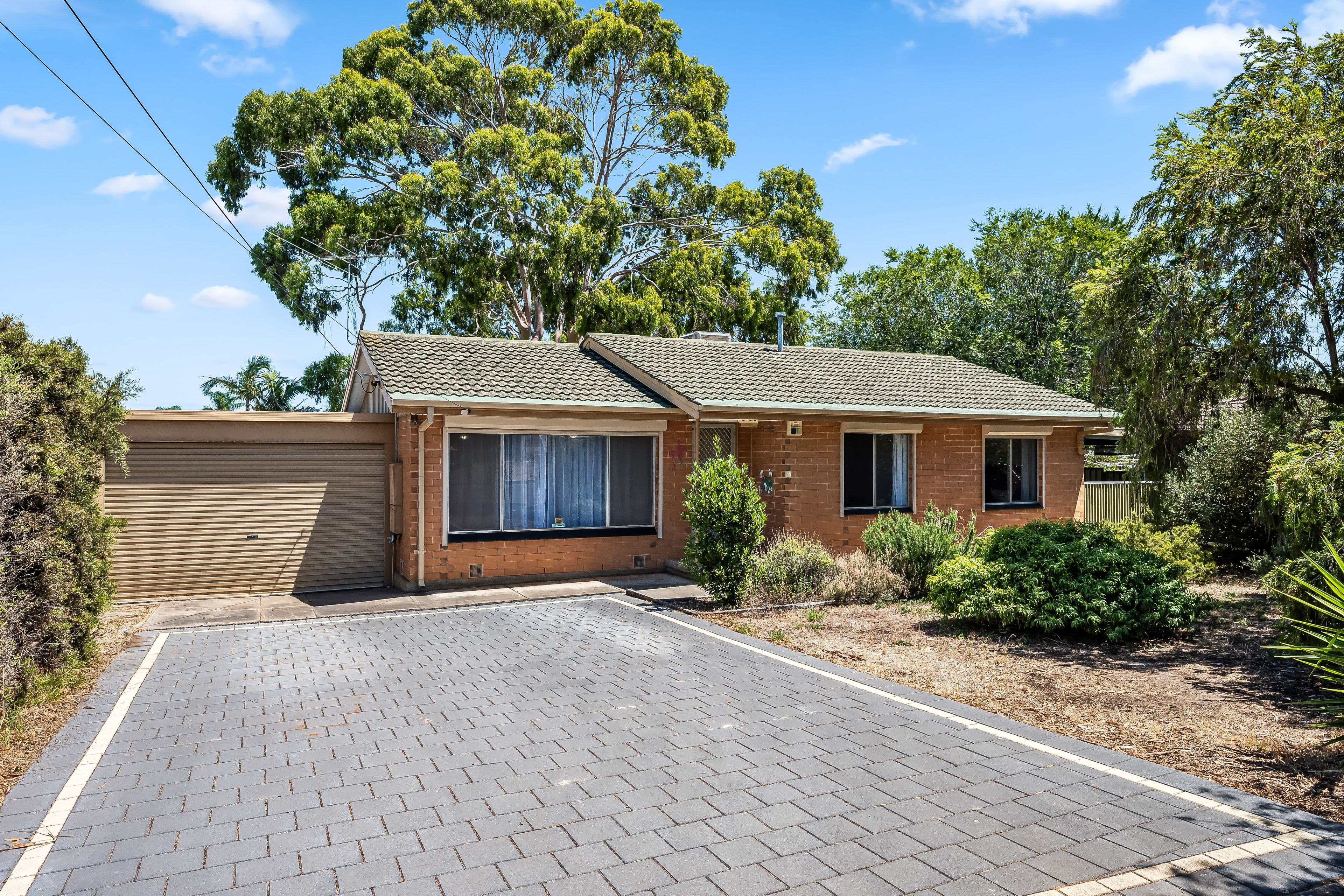 7 Alban Street, Christie Downs SA 5164