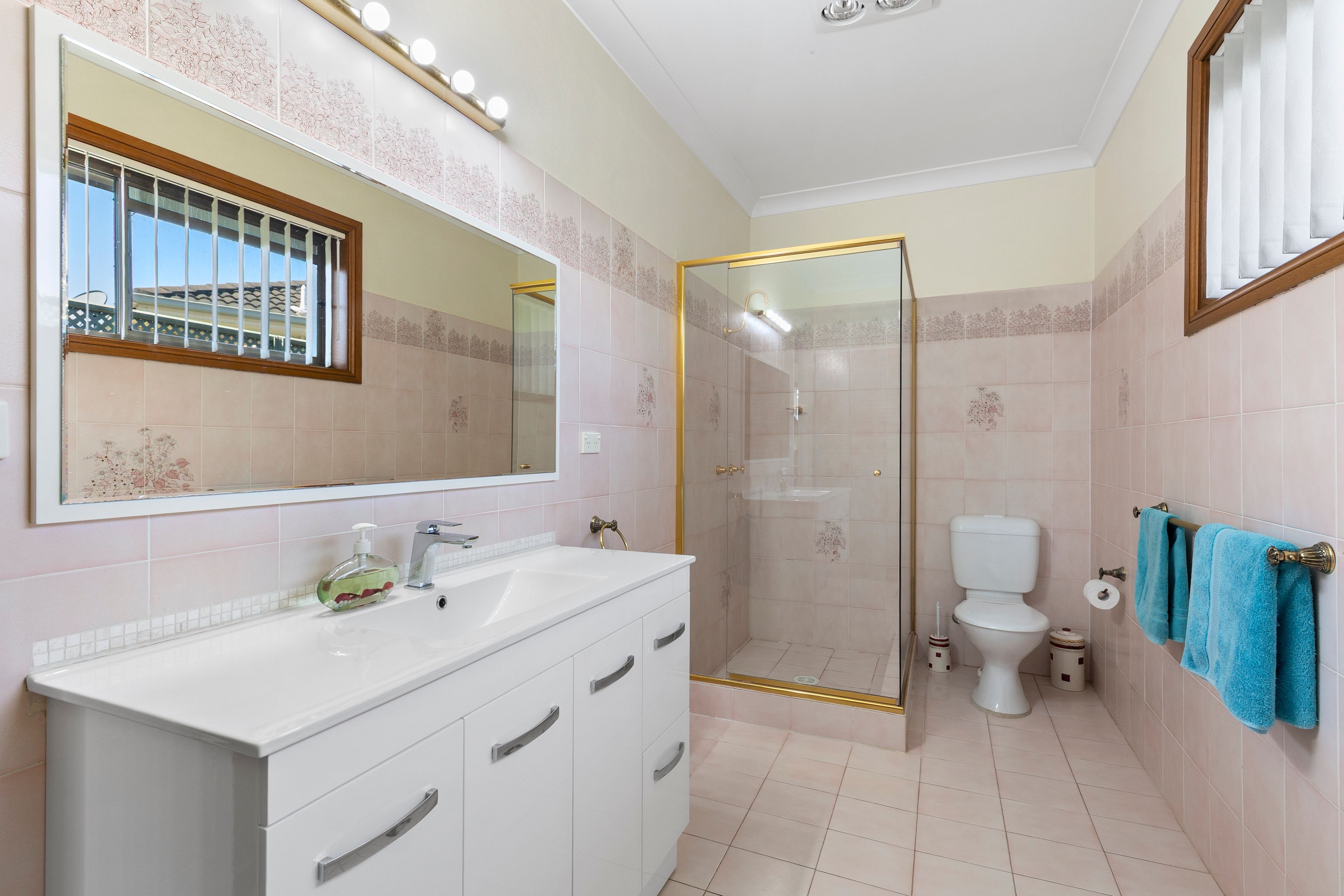48 Hardes Avenue — photo 12 of 23