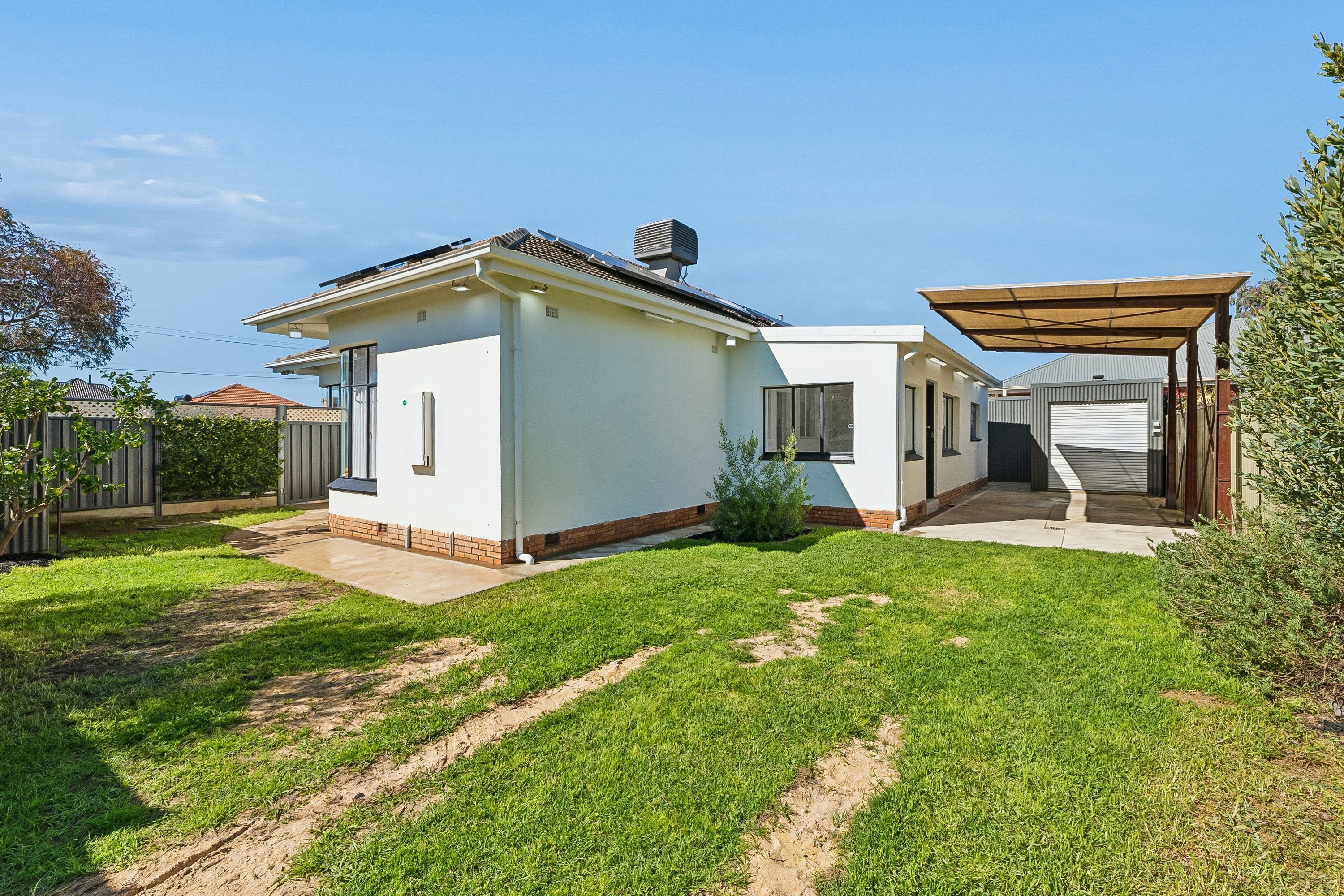 11 Buchan Street — photo 12 of 12