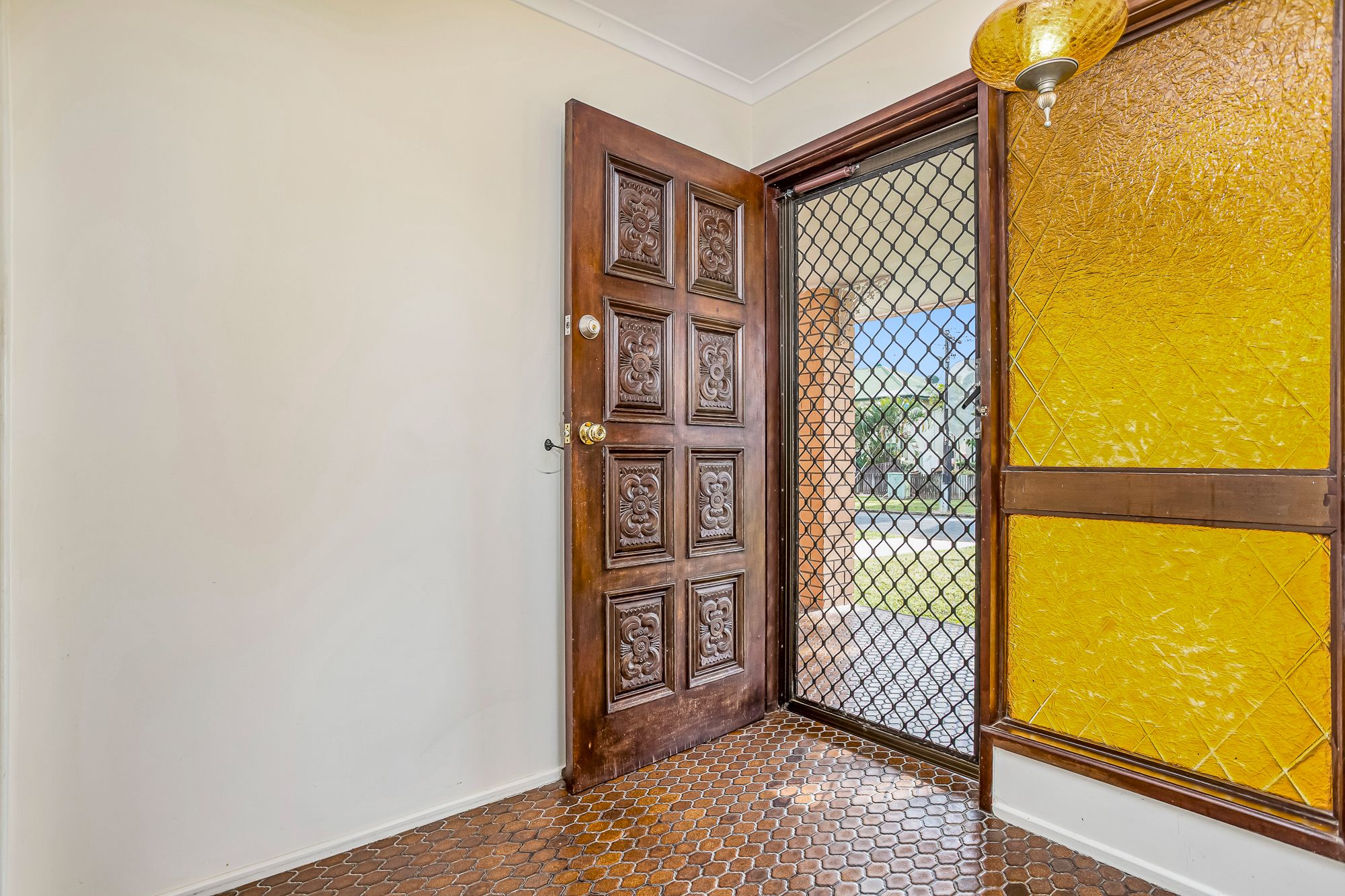 14 Sondrio Street — photo 20 of 24
