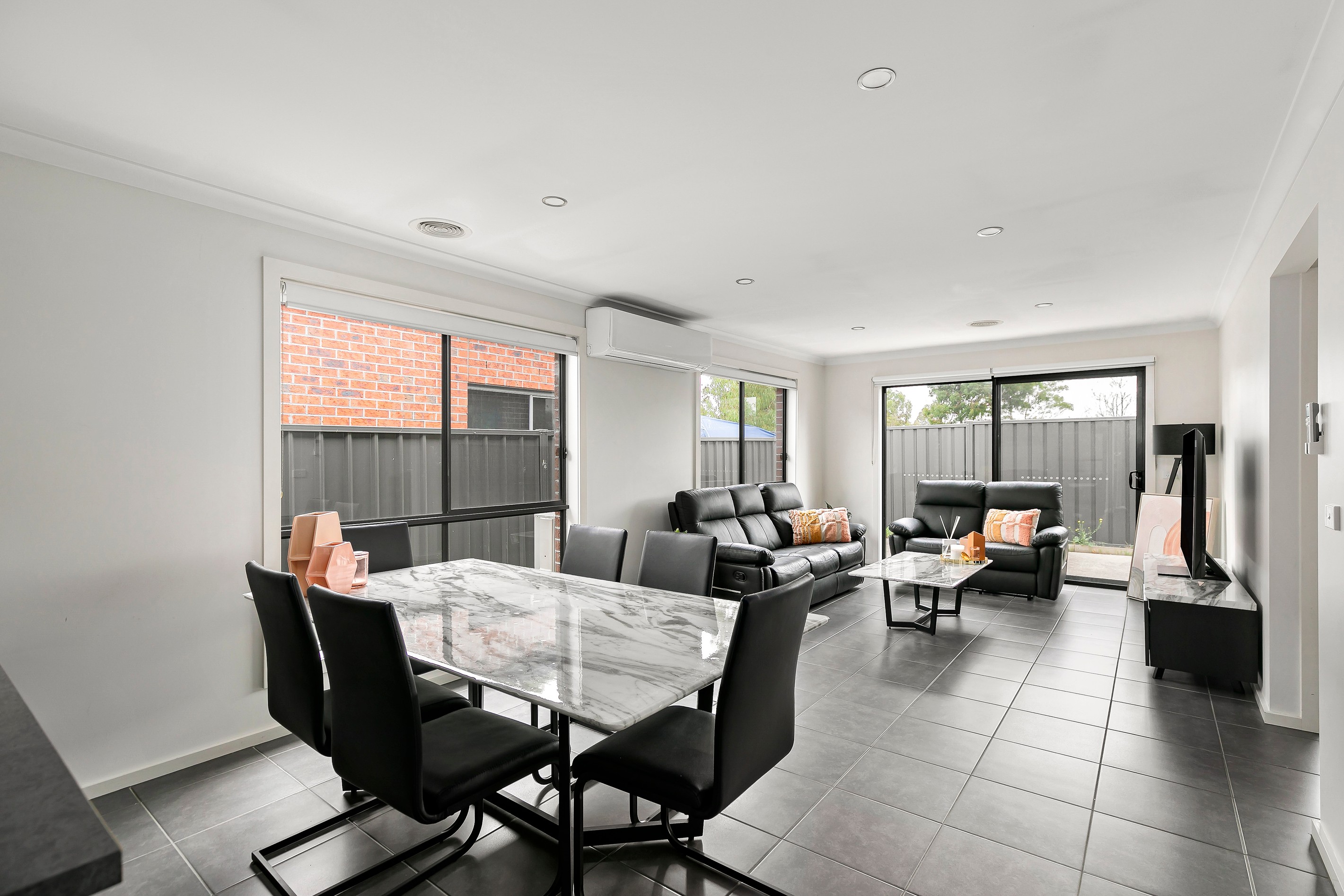 6 Oscar Circuit, Roxburgh Park, VIC 3064