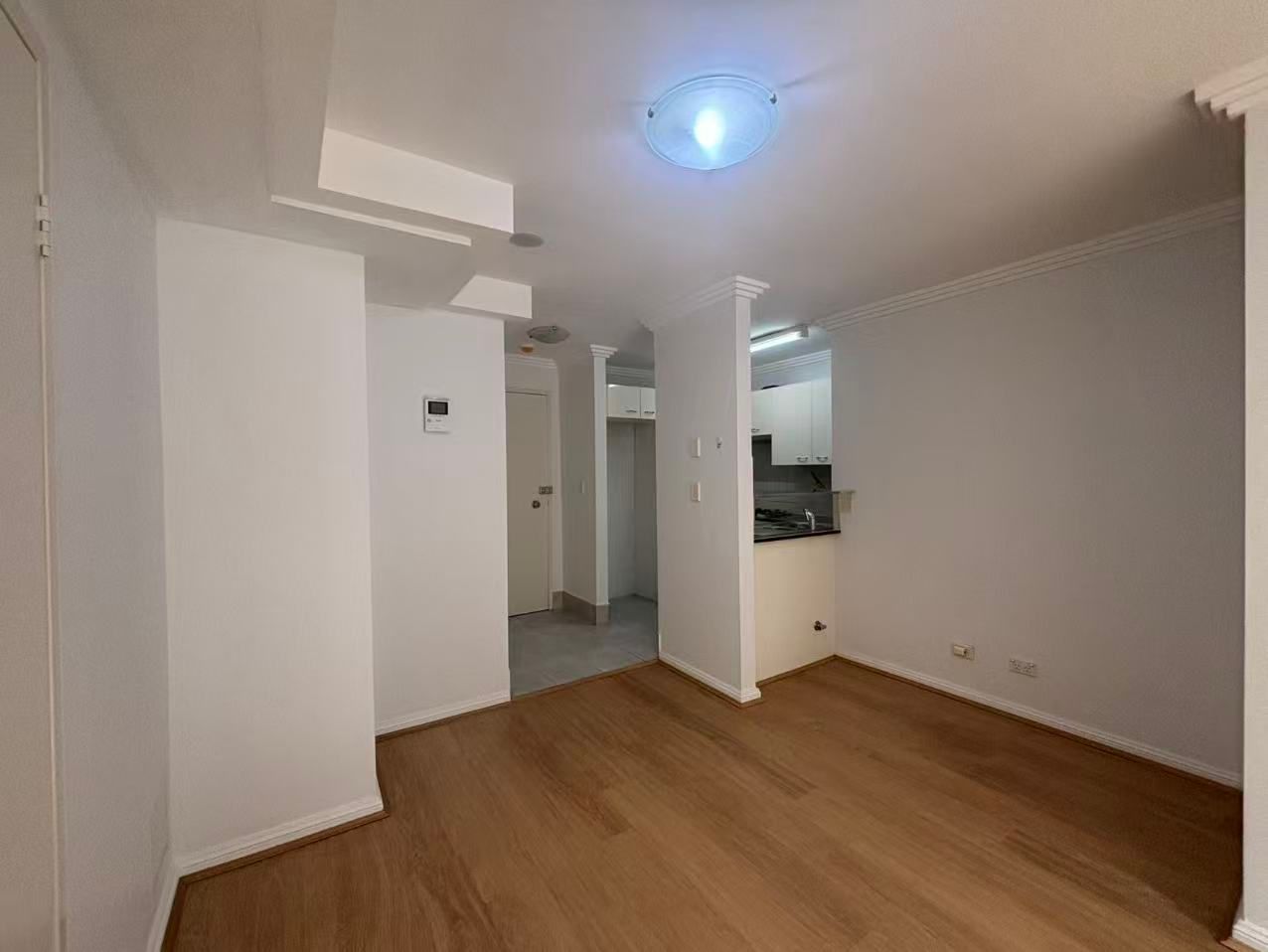 24B/12 Dora Street — photo 5 of 12