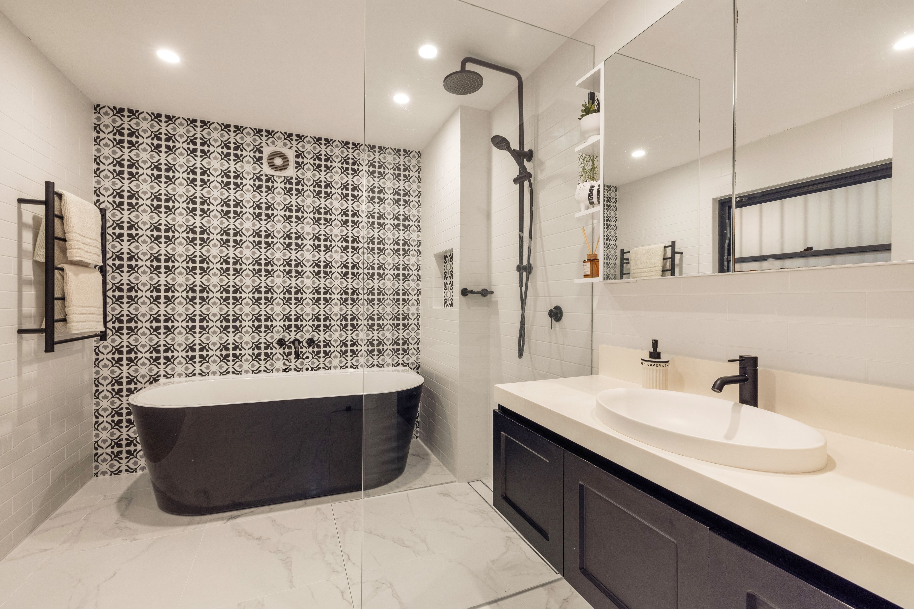 207 Bridge Road — photo 15 of 16