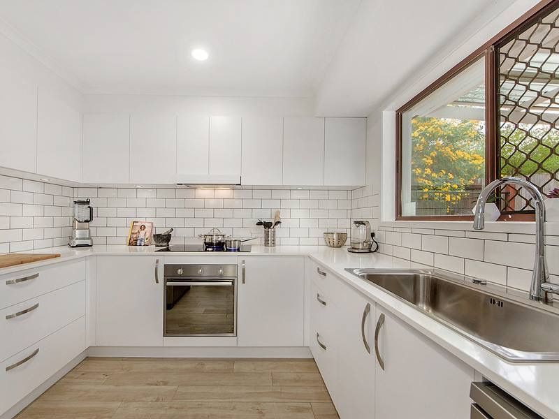 7 Numeralla Avenue, Ashmore, QLD 4214