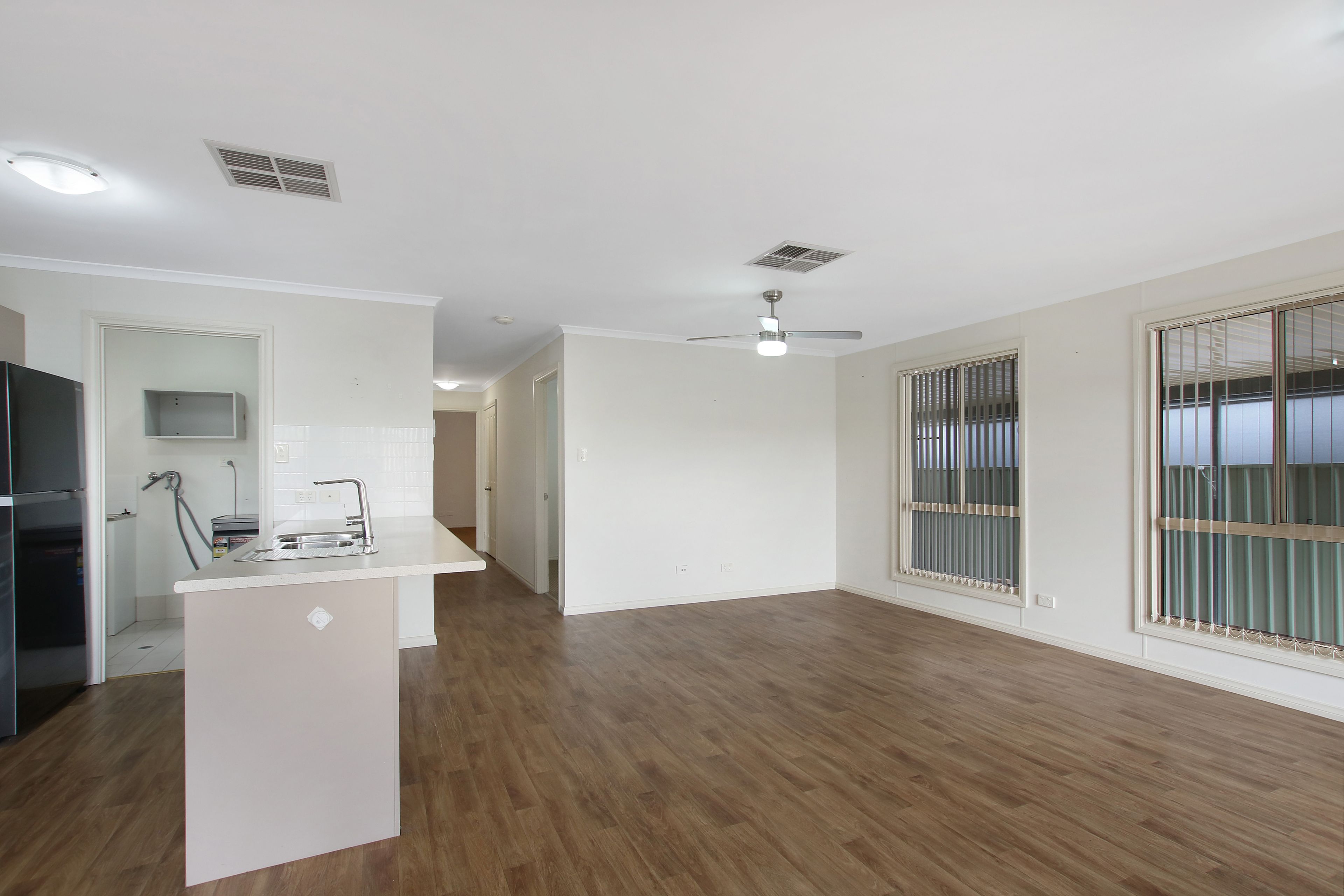 Unit 12/49 Peake Terrace — photo 7 of 24