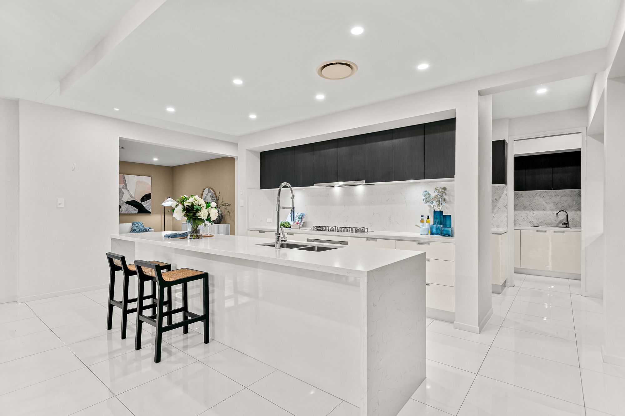 12 Kestrel Street — photo 6 of 30