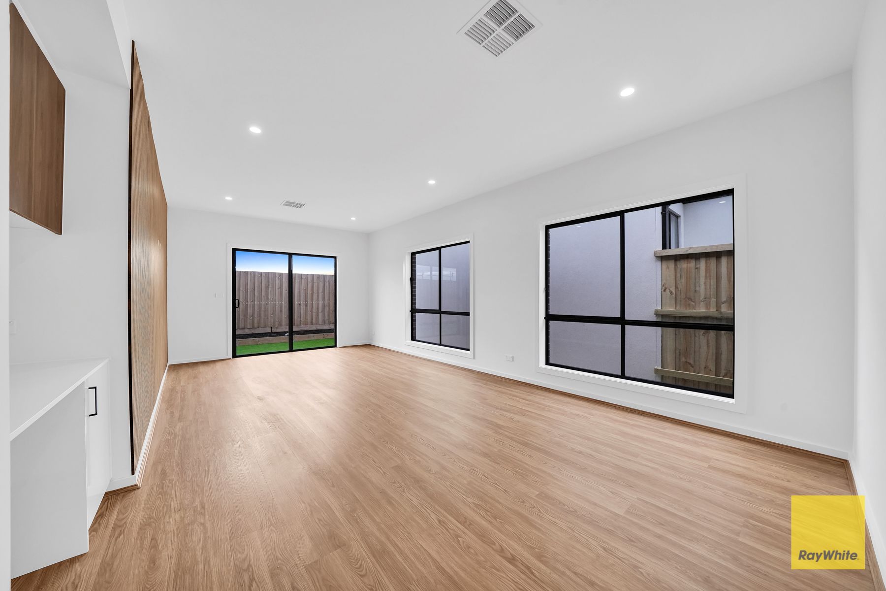5 Dunphy Street — photo 16 of 22