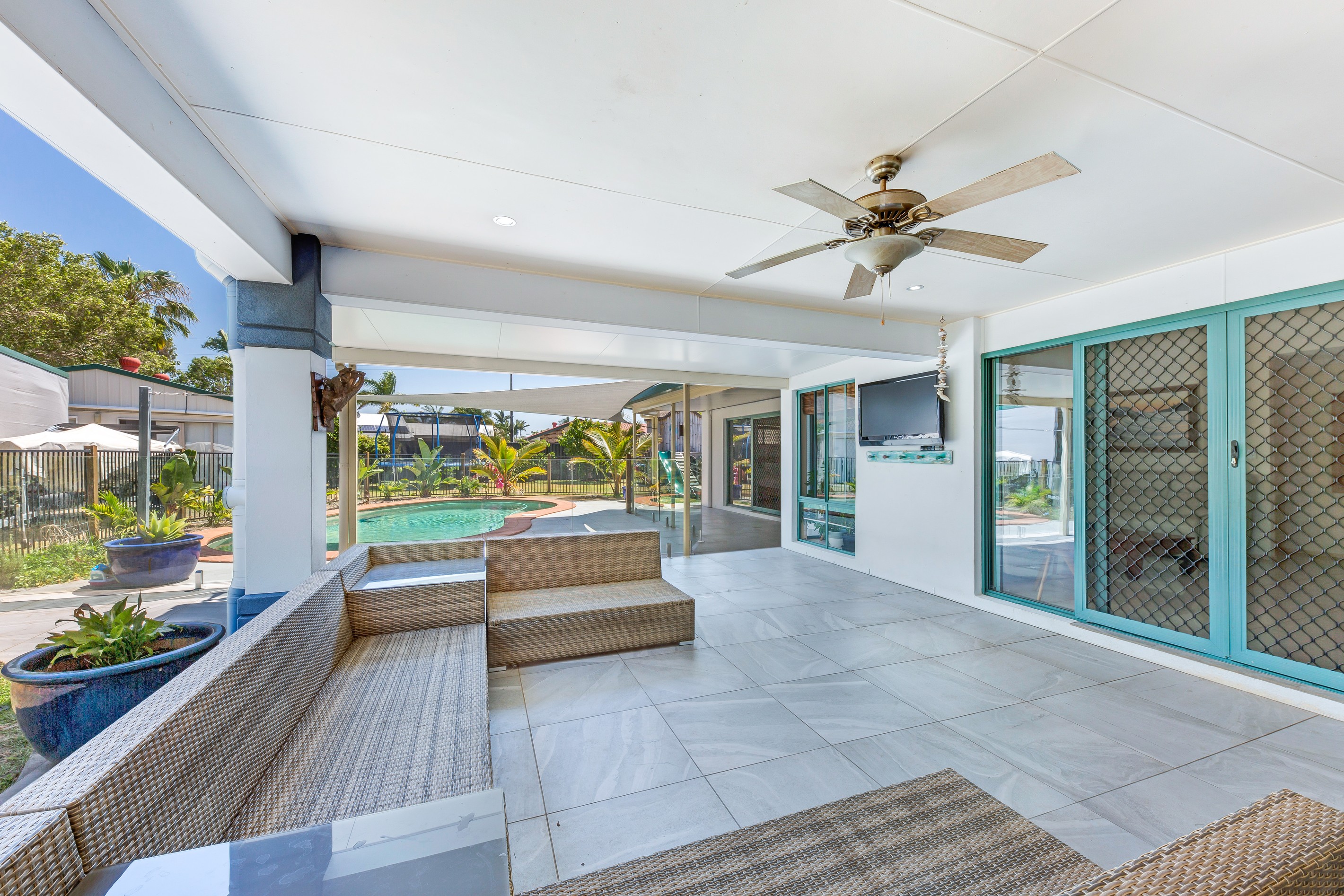 1 Sweetgum Court, Currimundi, QLD 4551