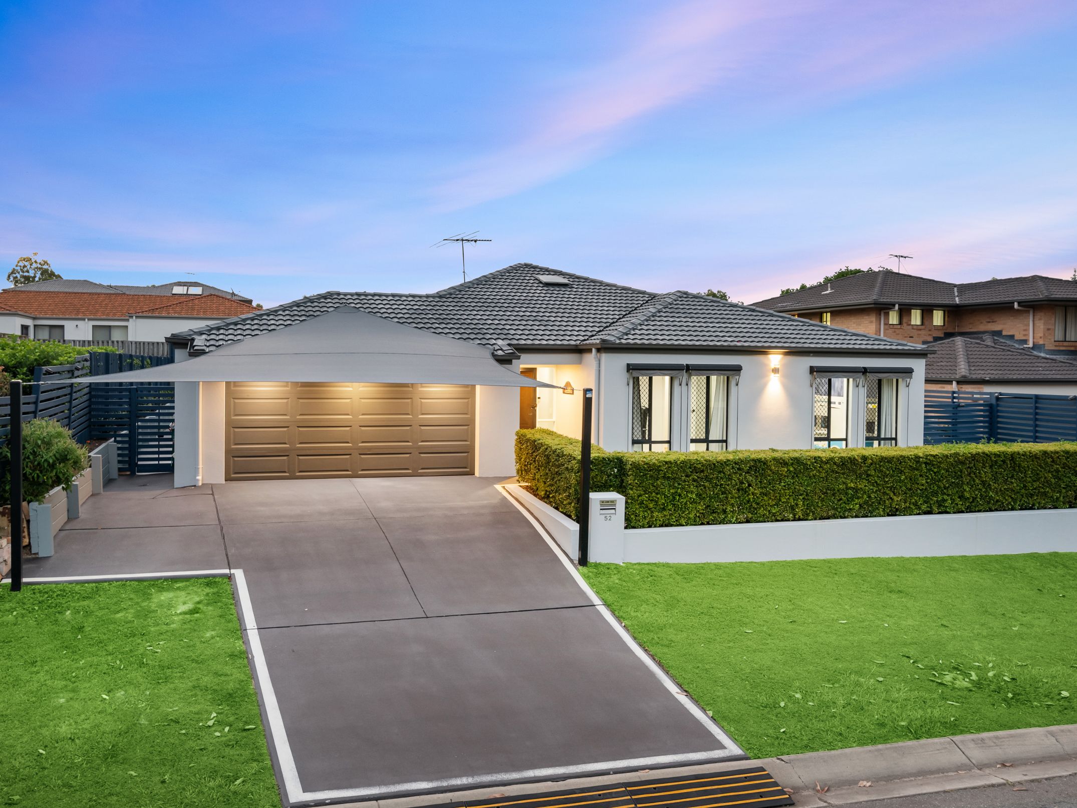 52 Mapelton Circuit, Parkinson QLD 4115