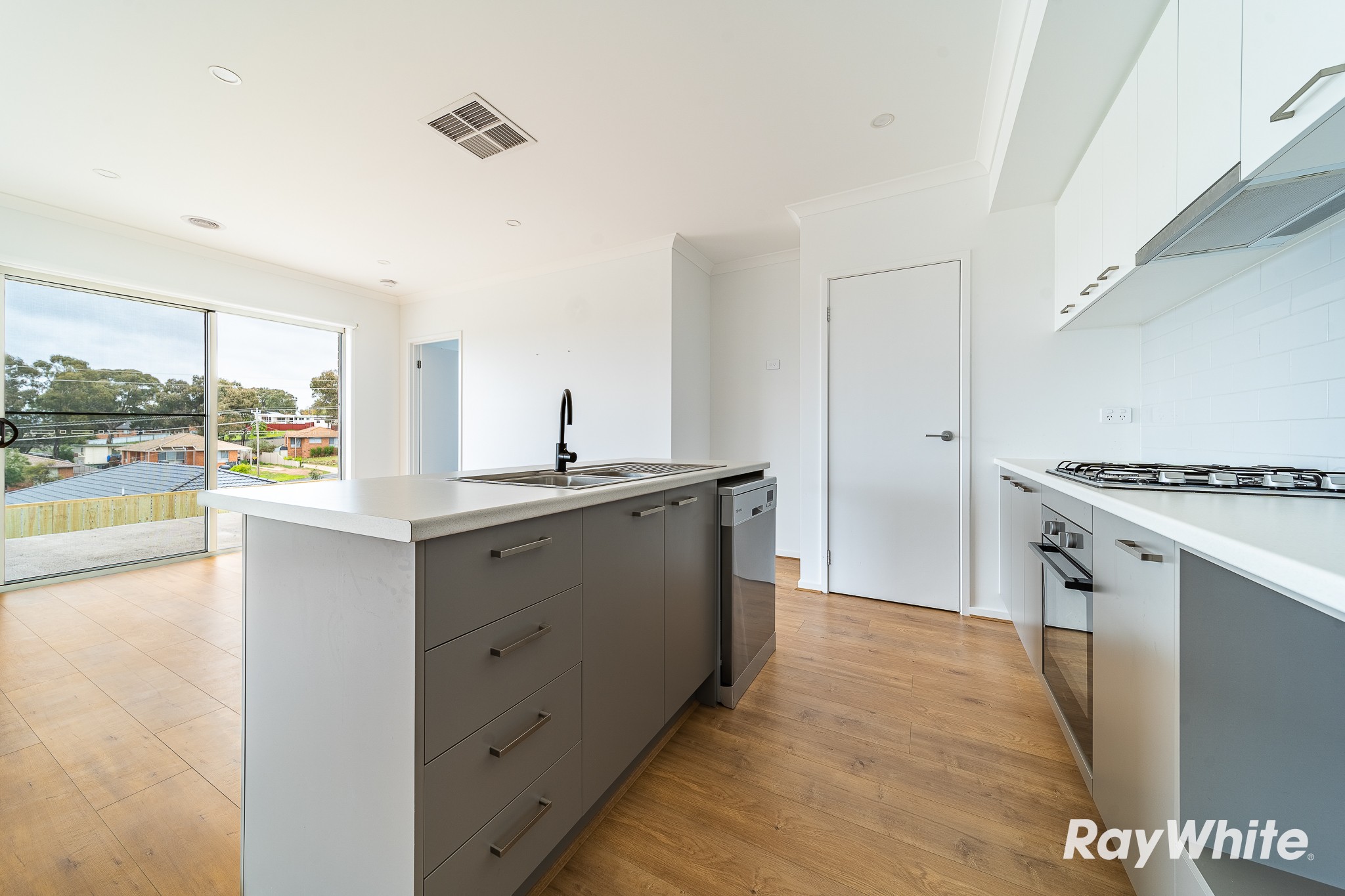 19 Ucres Way, Golden Square, VIC 3555