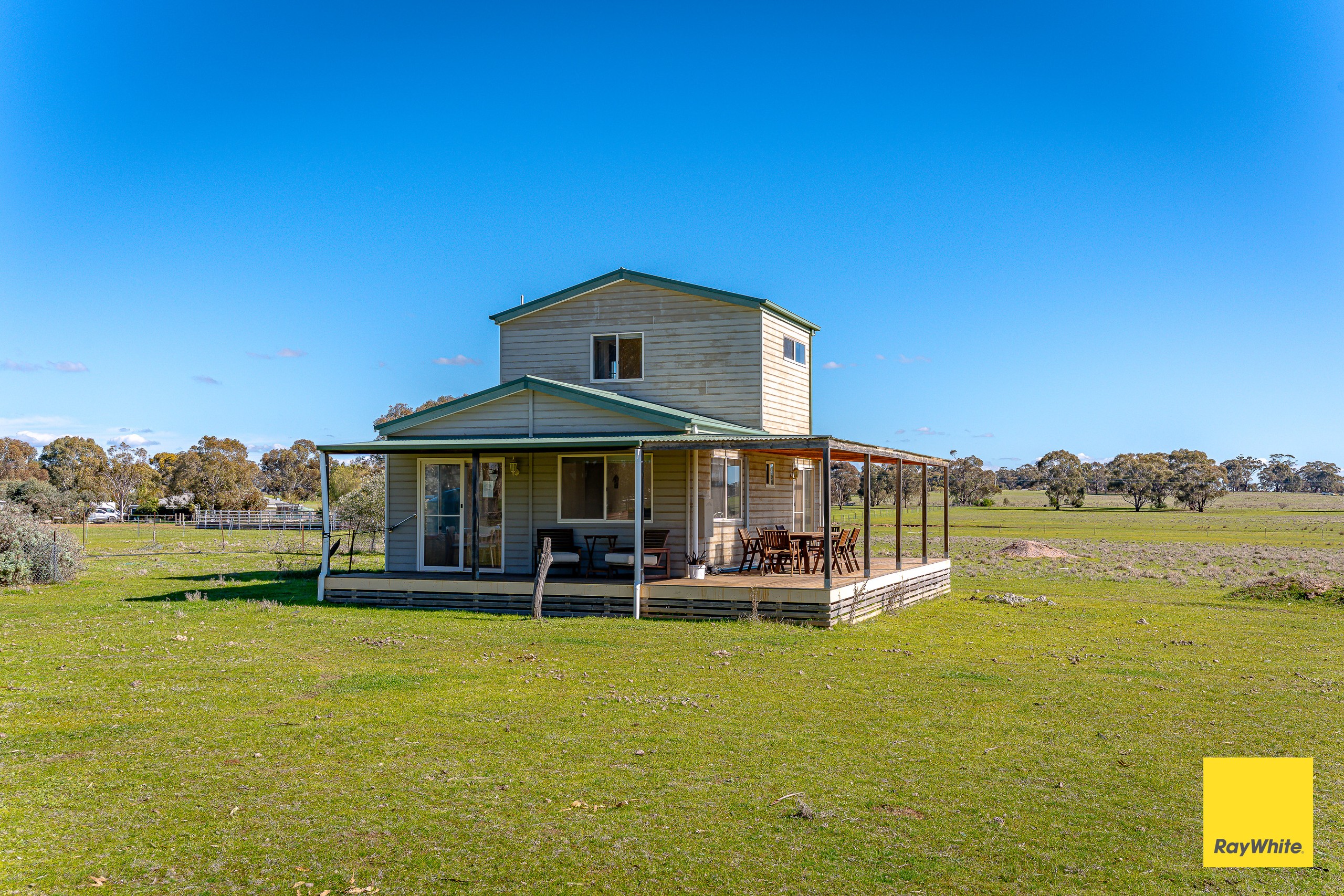 325 Bassett Road, Neilborough, VIC 3570