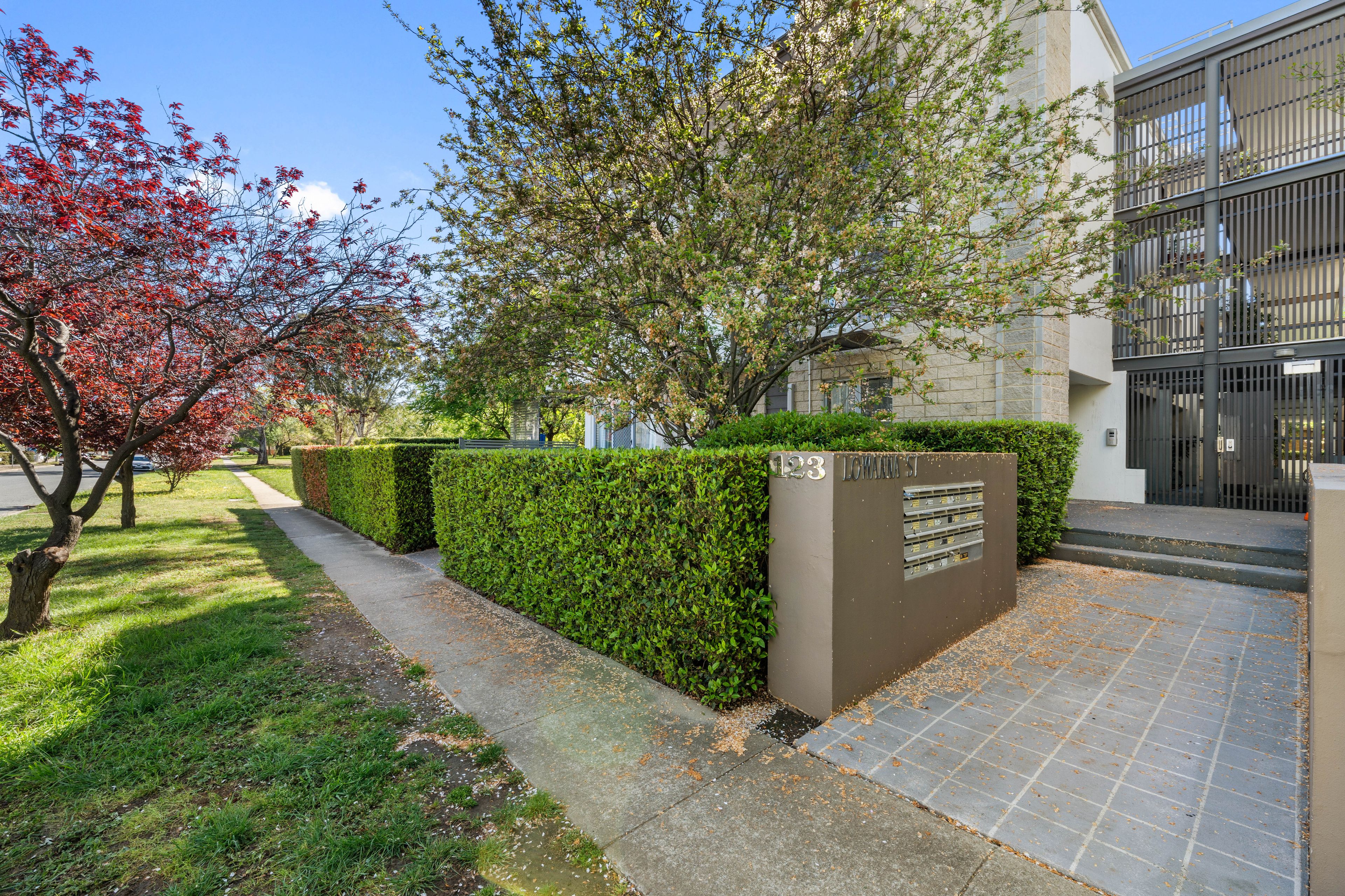 7/123 Lowanna Street — photo 13 of 14