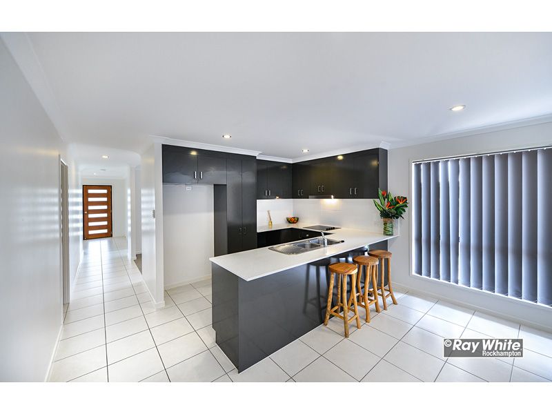 5 Diploma Street, Norman Gardens, QLD 4701