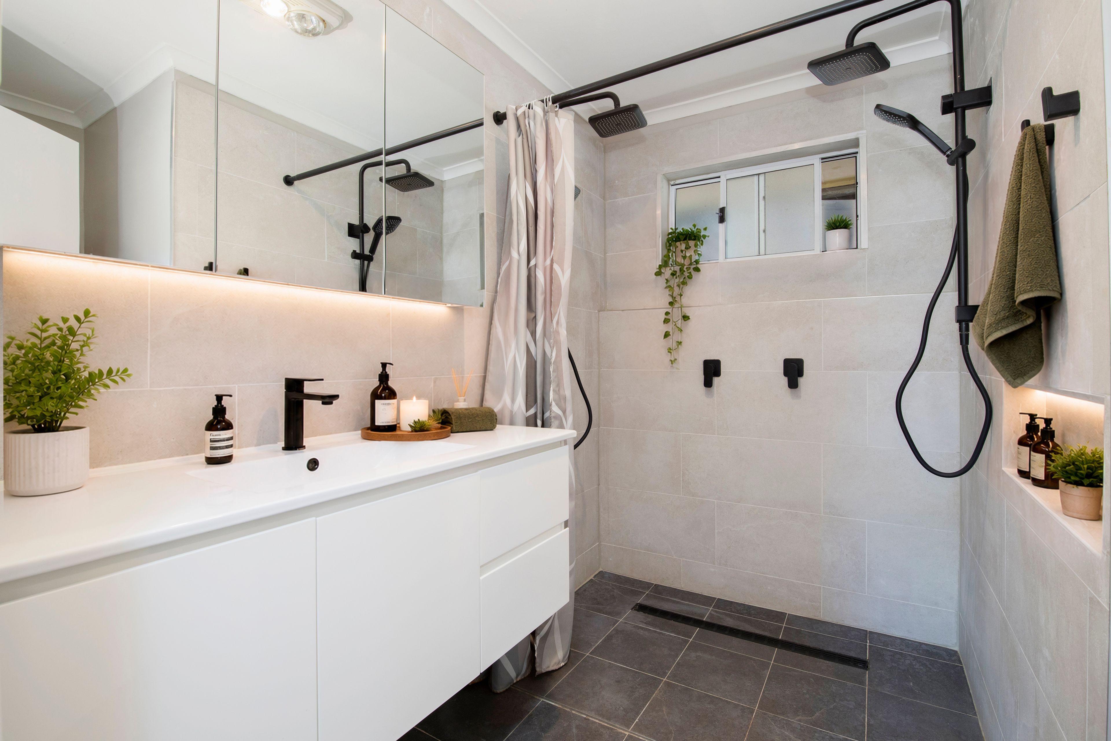 41 Rosemount Drive — photo 8 of 12