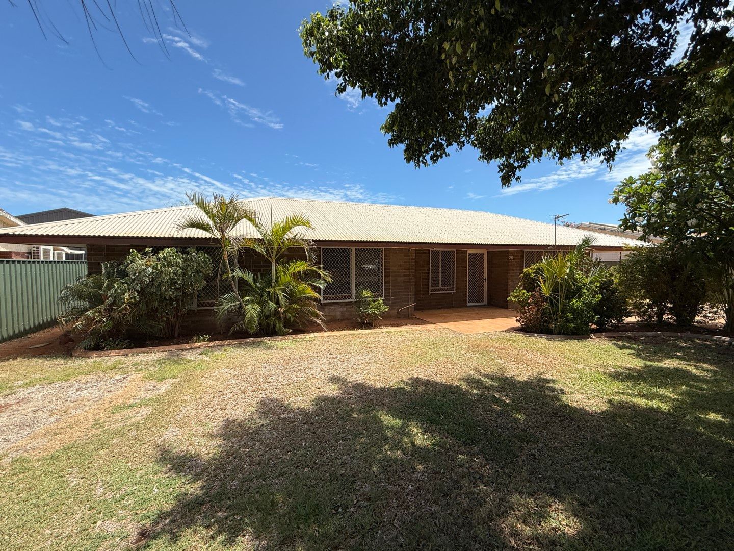 26 Emma Street