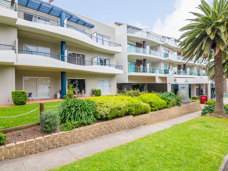 1 The Esplanade, Cowes VIC 3922