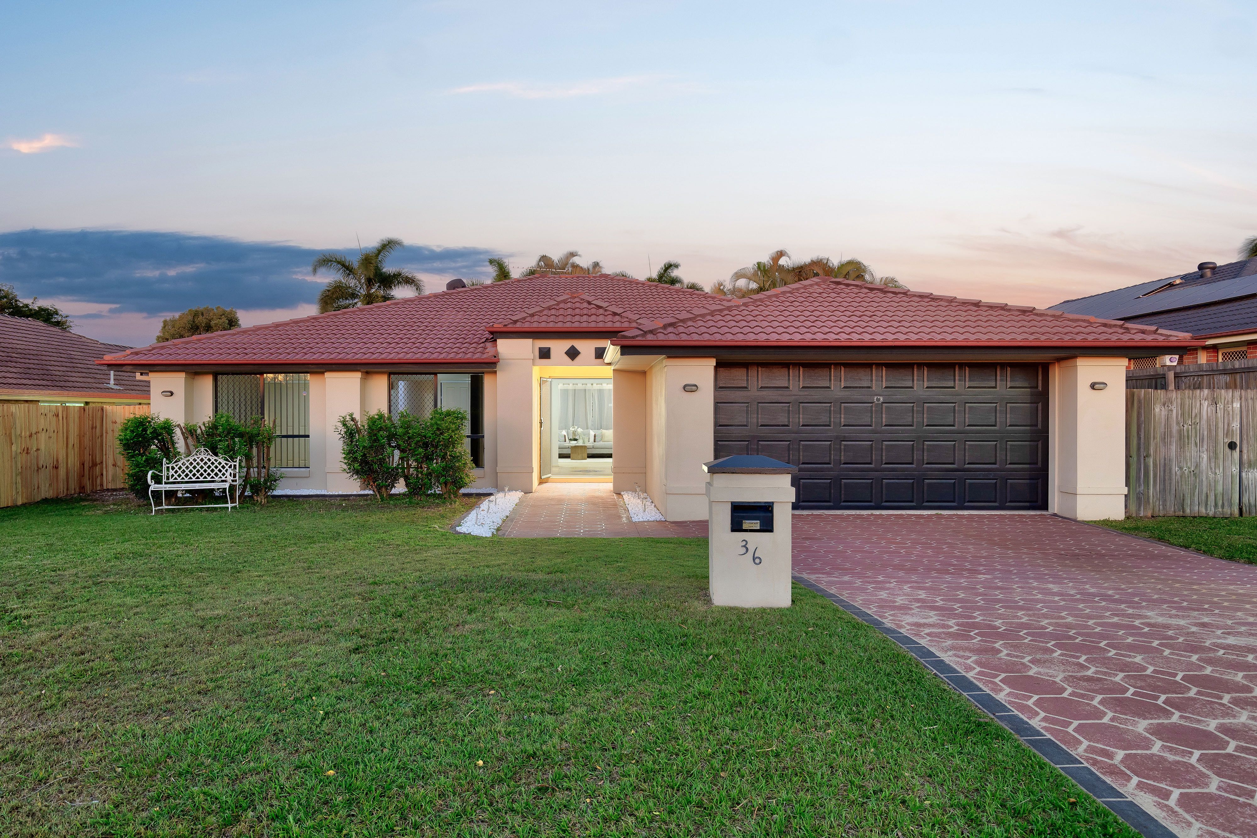 36 Murramarang Drive, Parkinson, QLD 4115