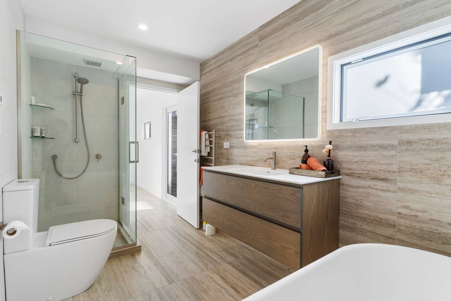 42 Ronaki Road photo 16