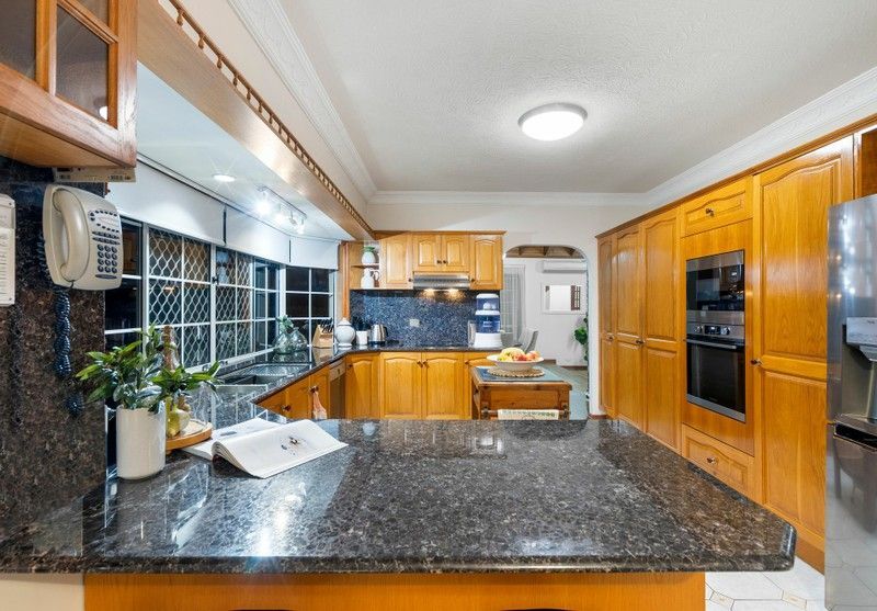 3 Yewleaf Place, Calamvale, QLD 4116