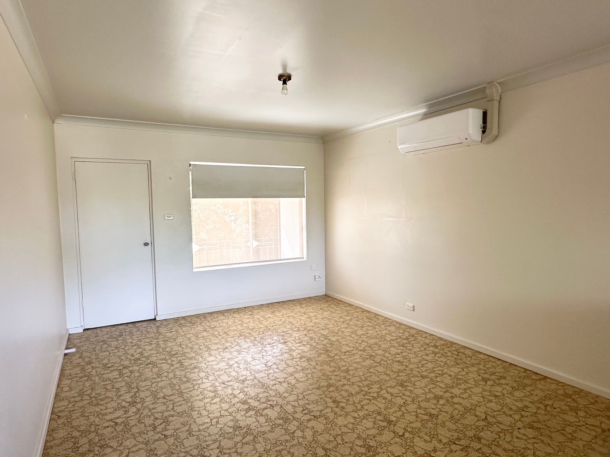 4/12 KOOKORA Street, Griffith, NSW 2680